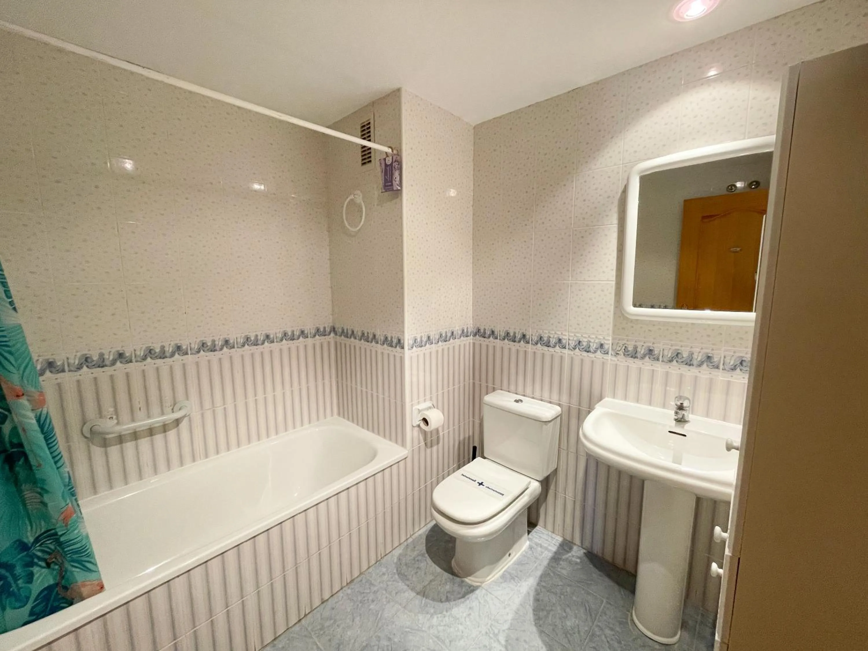 Apartamentos Canet de Berenguer 3000