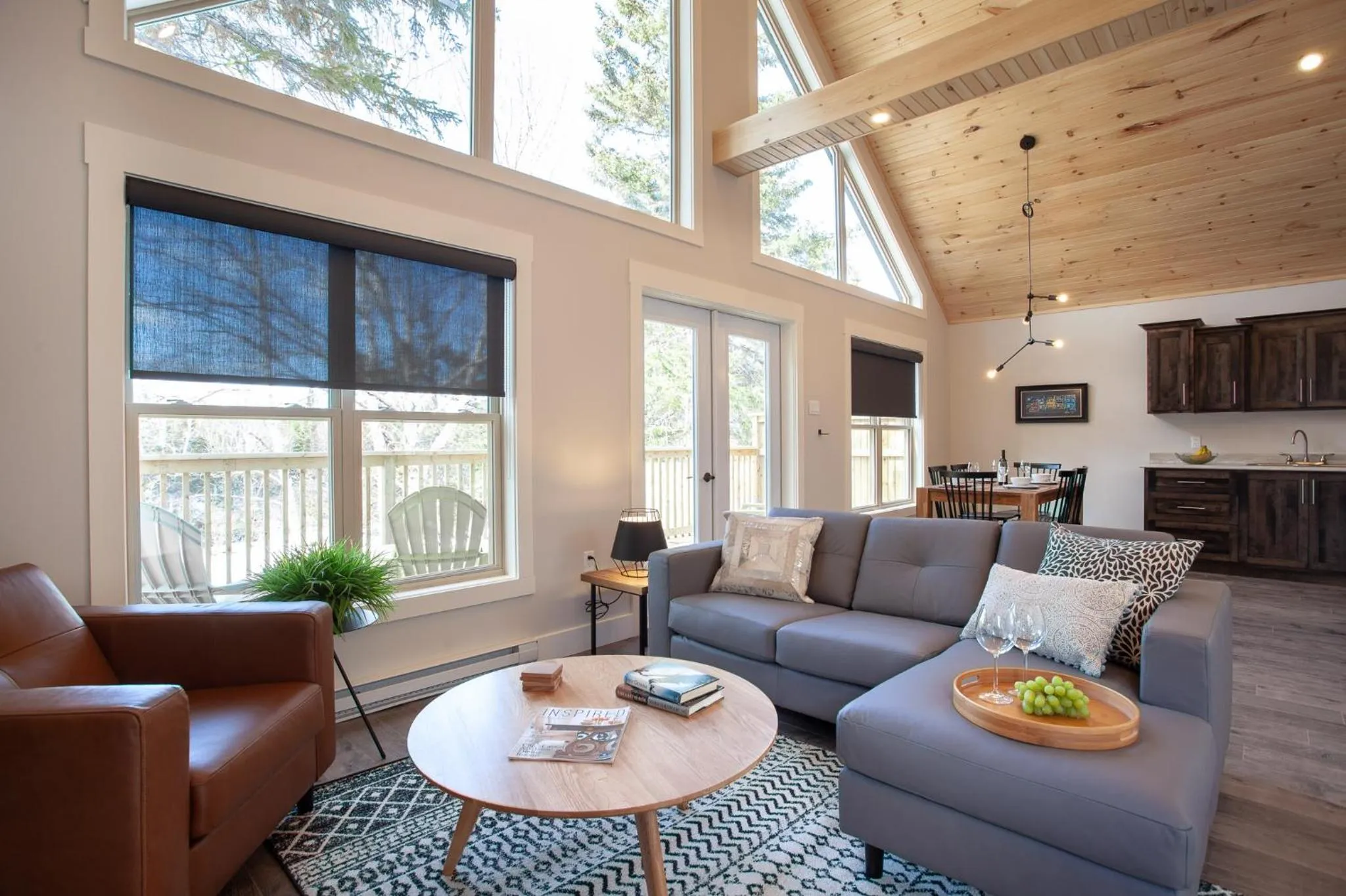 Living room in Indian Falls Chalets