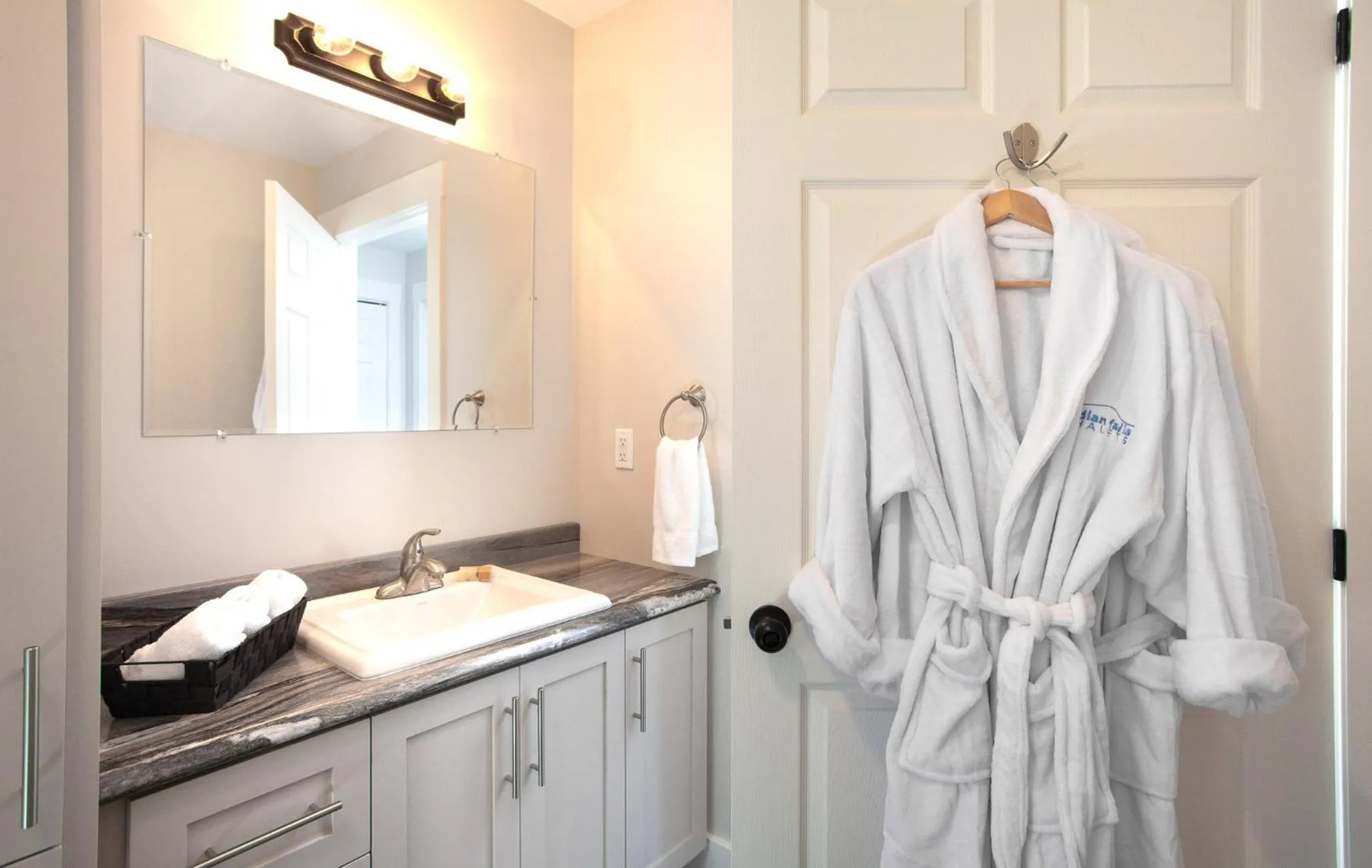 Bathroom in Indian Falls Chalets