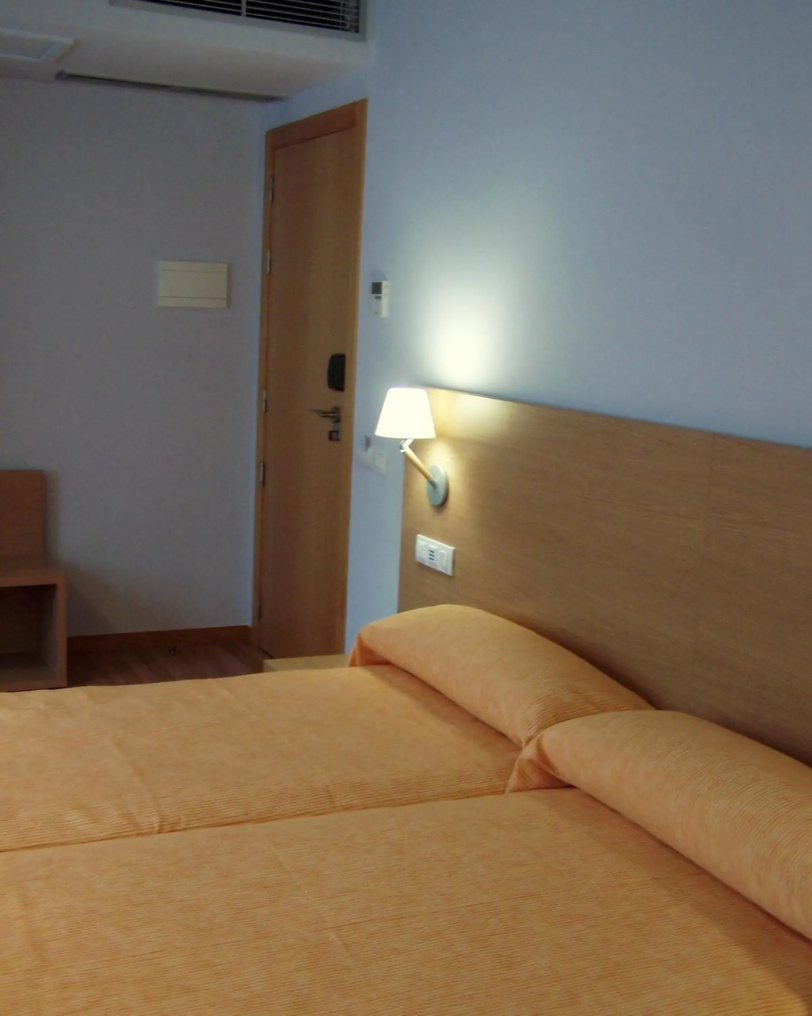 Bed in Hotel Windsor