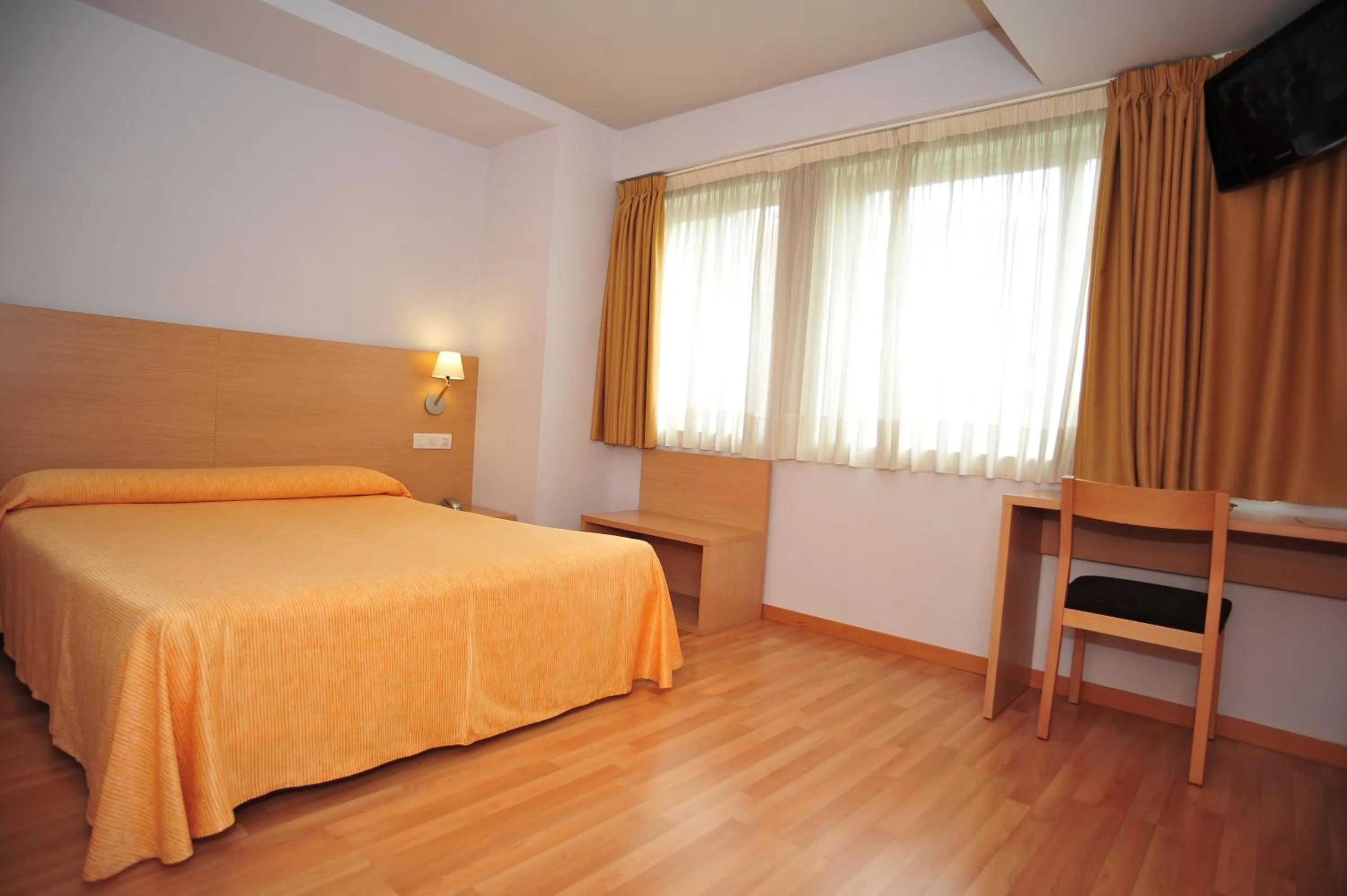 Bed in Hotel Windsor