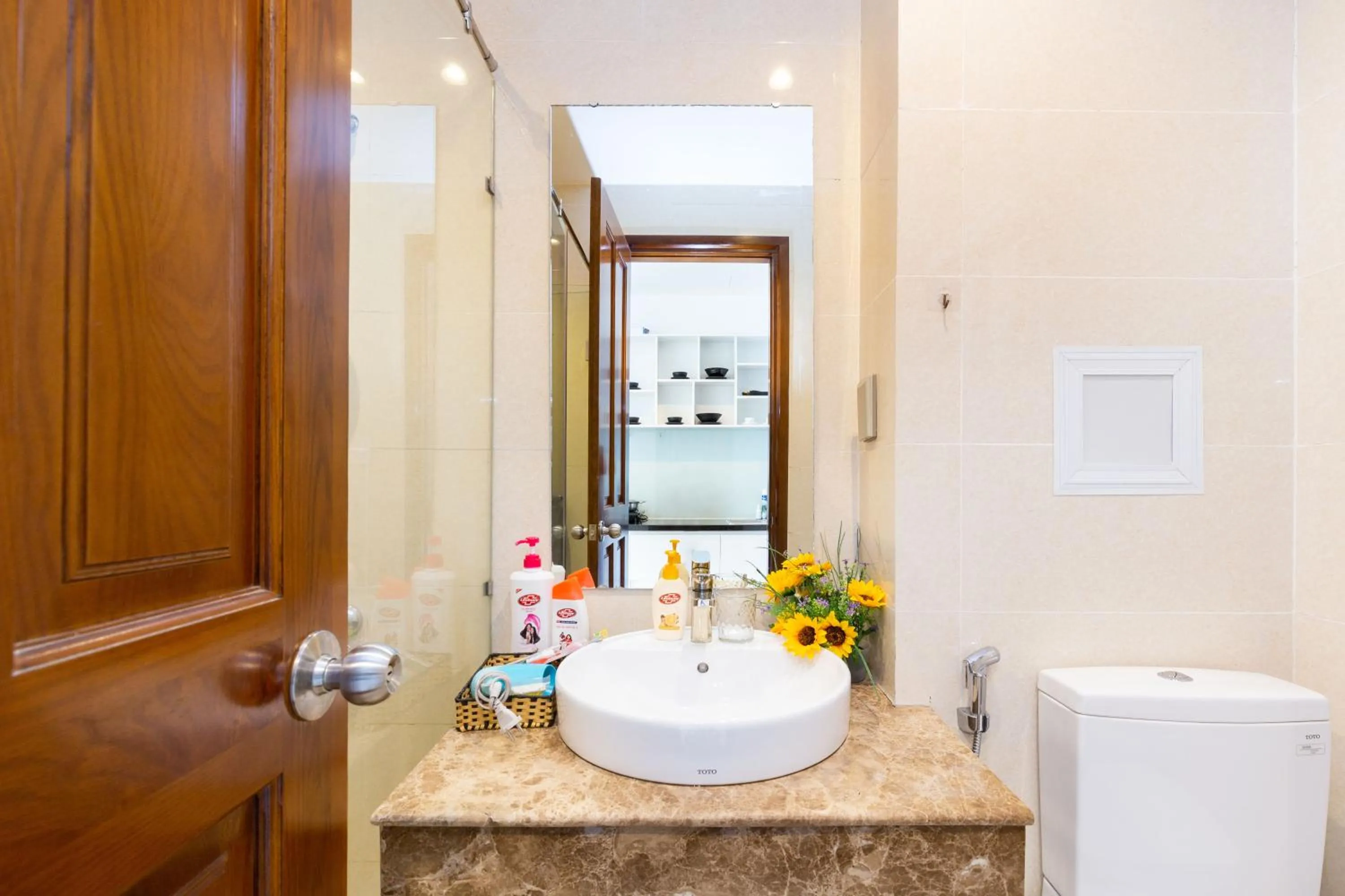 Sky Center Near Airport