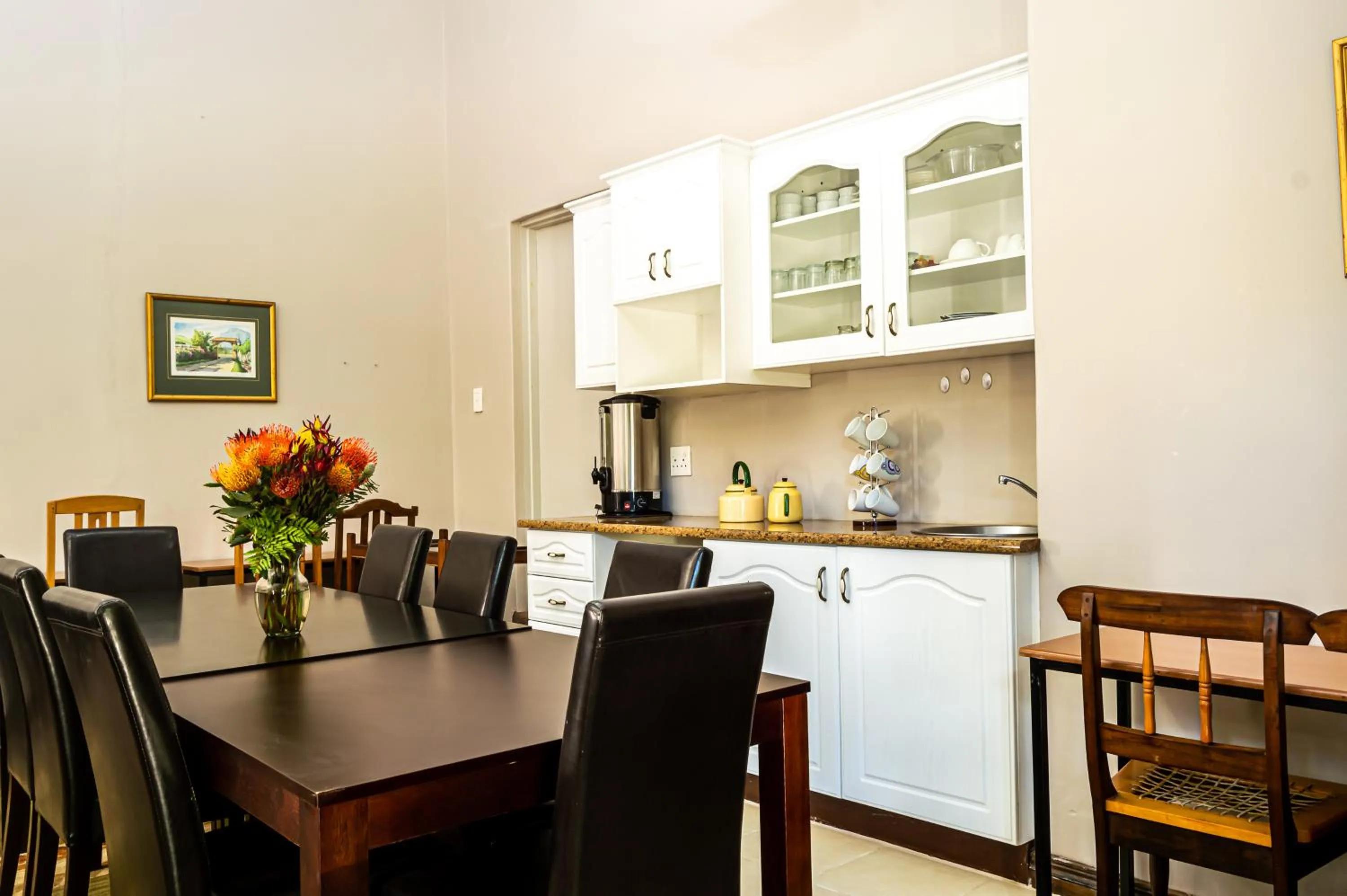 Meeting/conference room in Dunroamin Bed and Breakfast