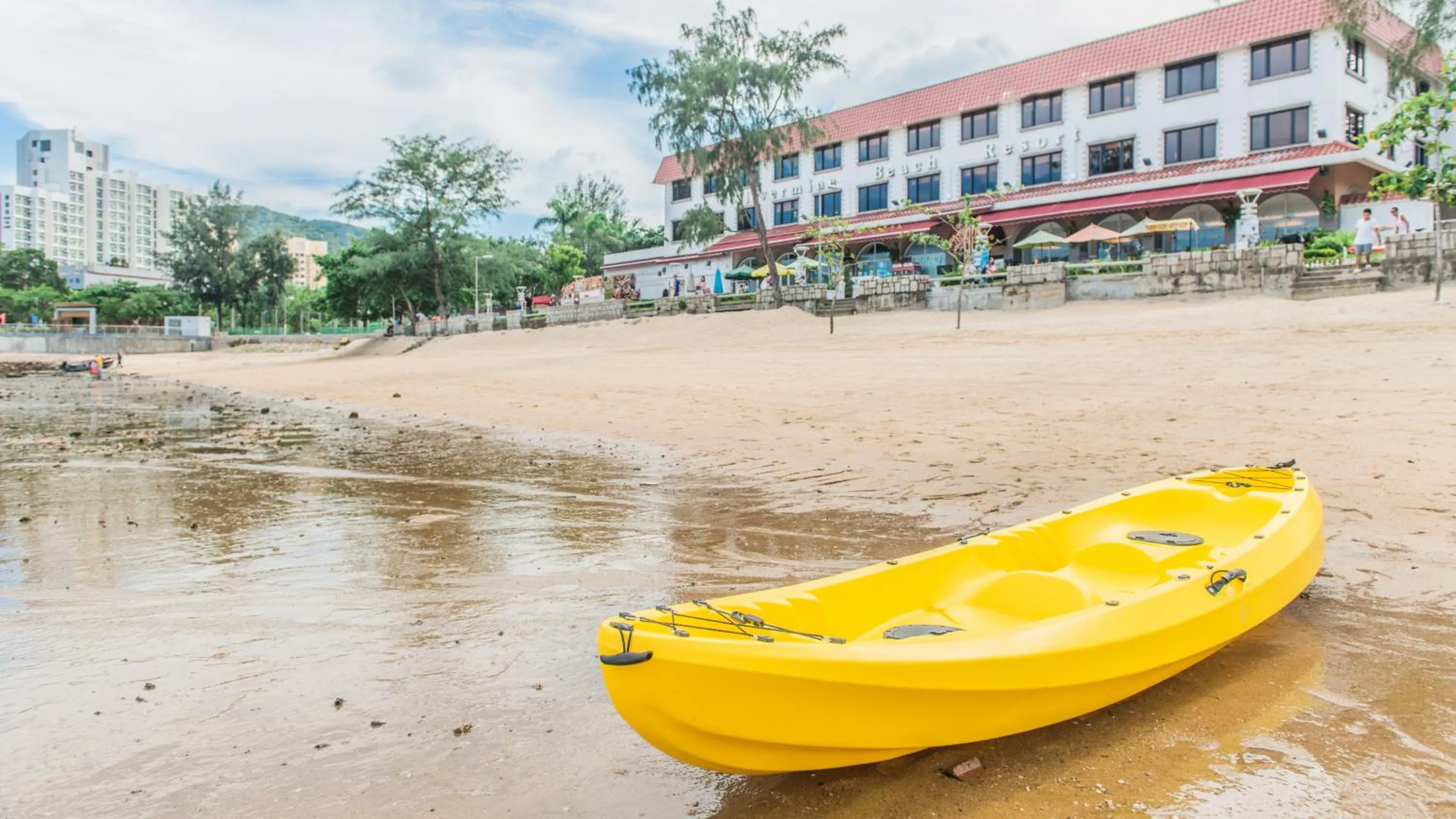 Canoeing in Silvermine Beach Resort