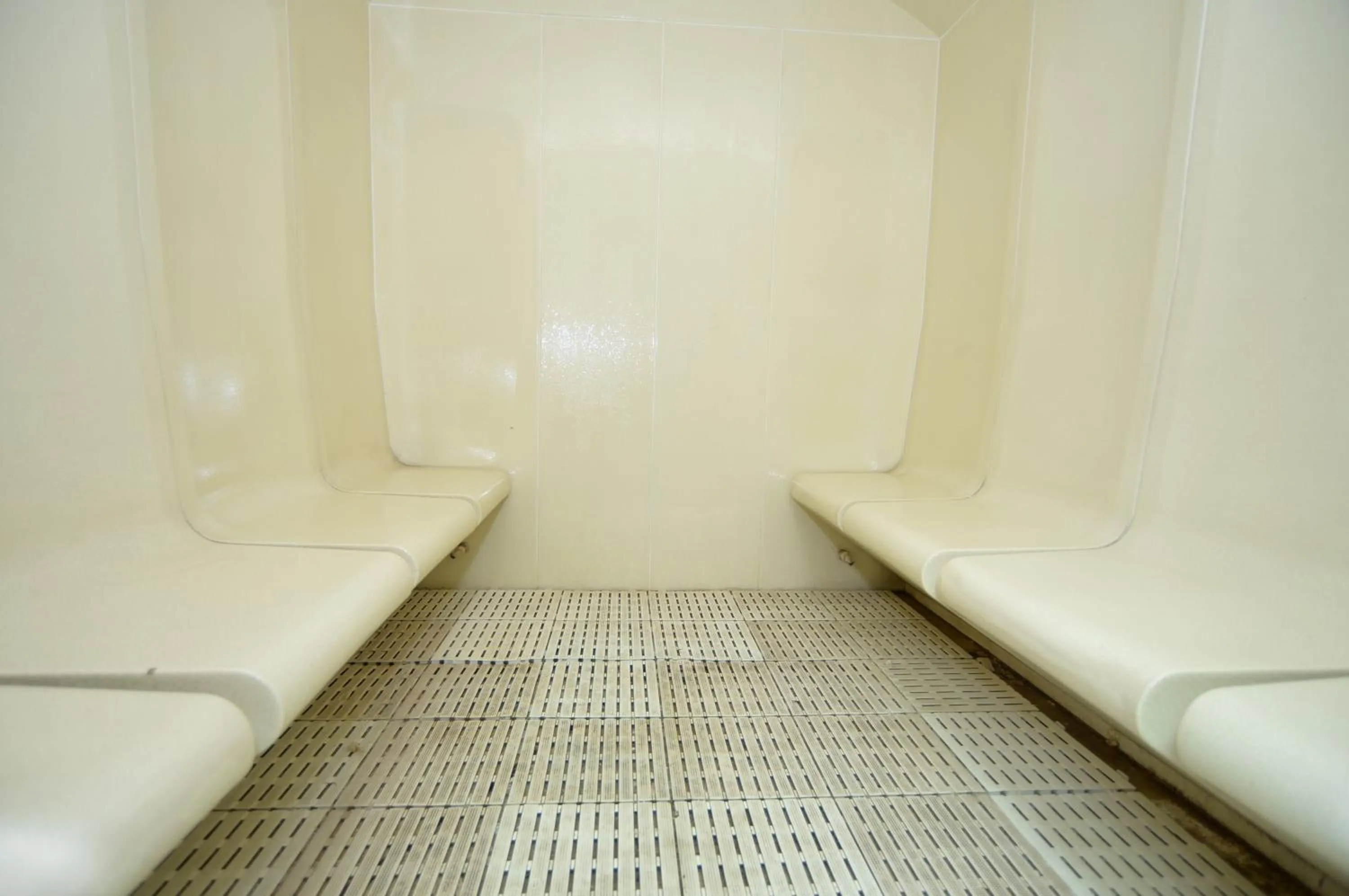 Sauna, Bed in Silvermine Beach Resort