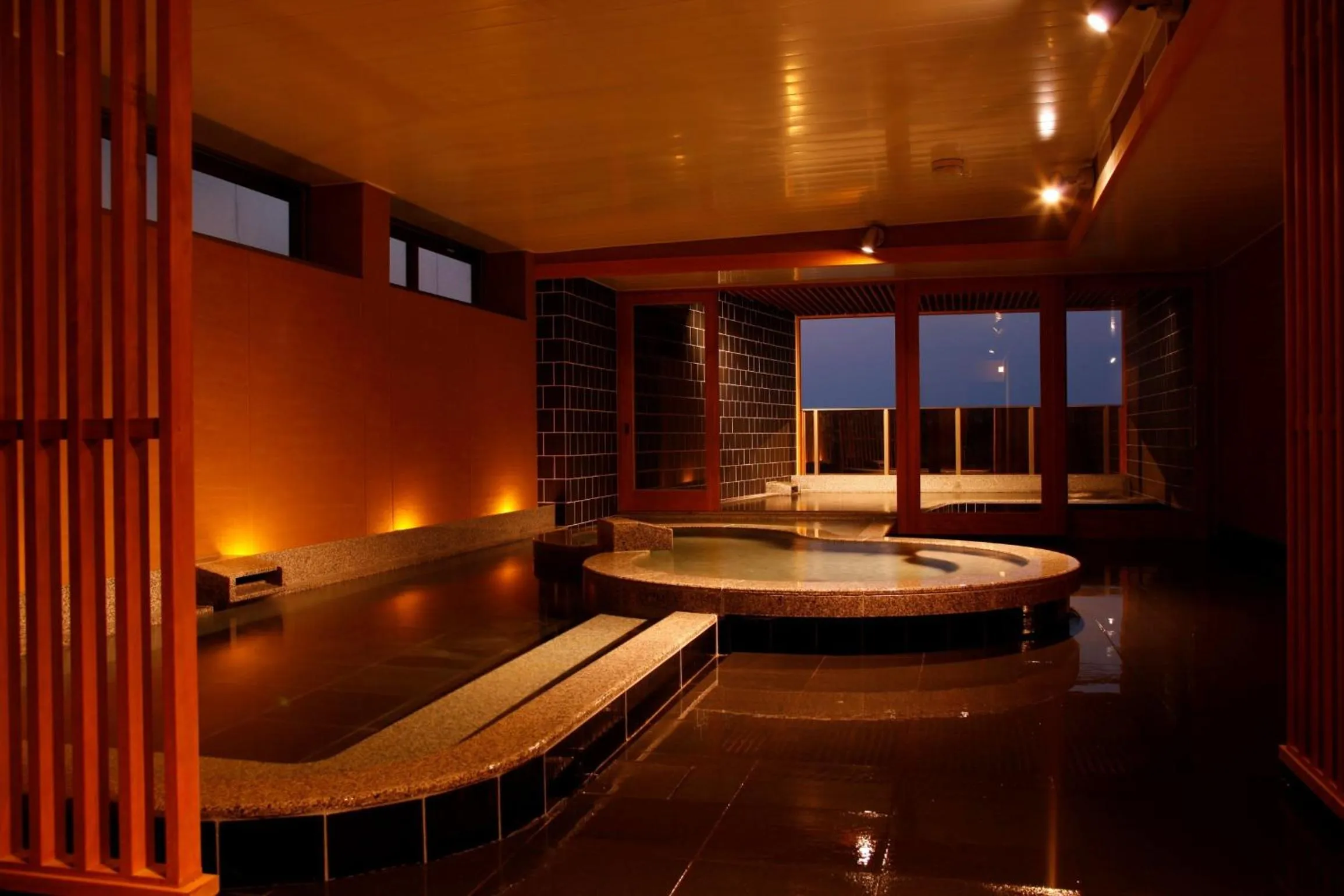Hot Spring Bath in Bayside Square Kaike Hotel