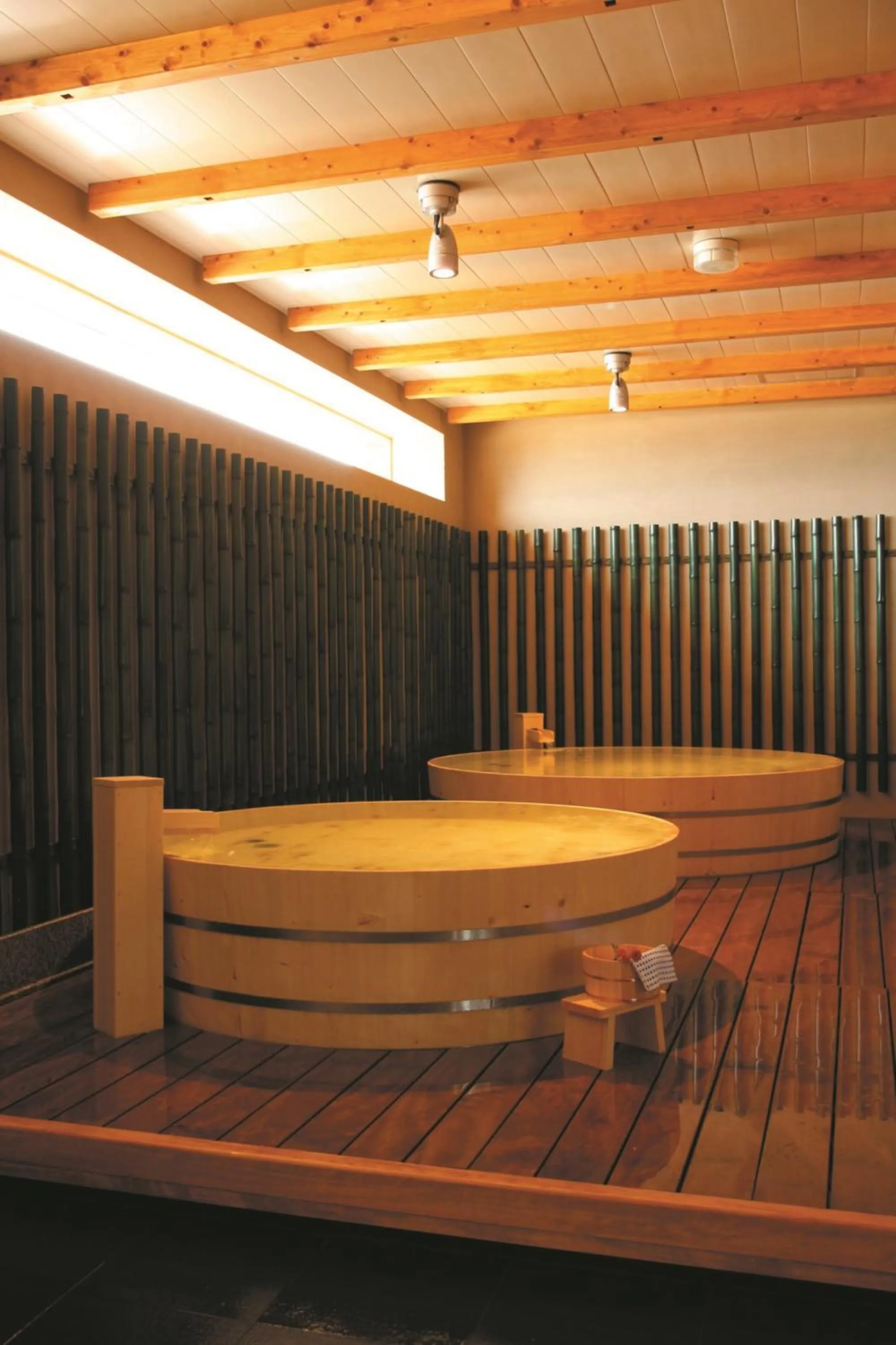 Hot Spring Bath in Bayside Square Kaike Hotel
