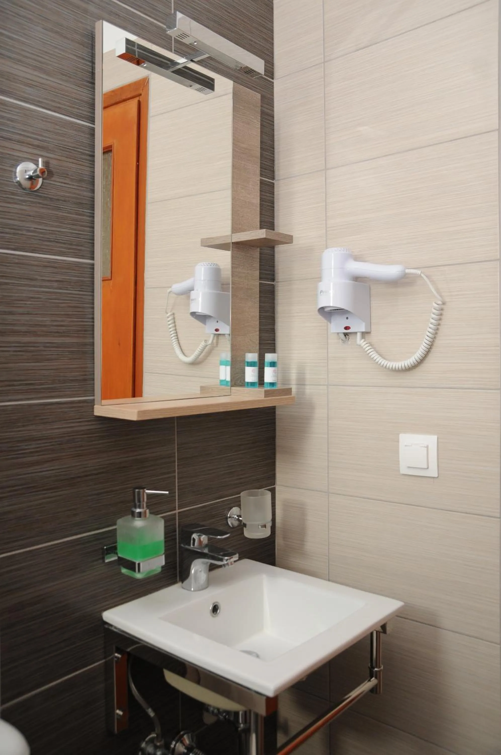 Bathroom in Domus Inn