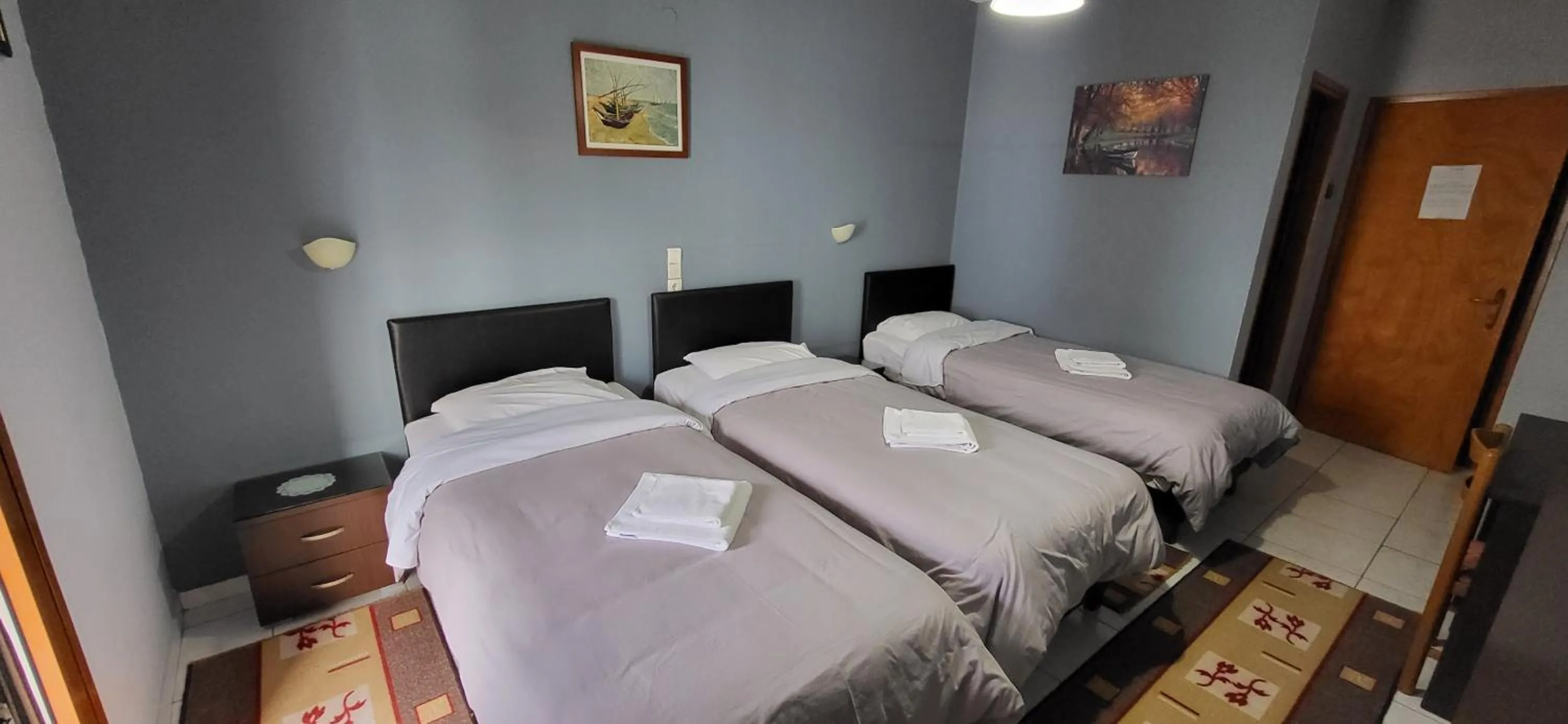 Bedroom, Bed in Domus Inn