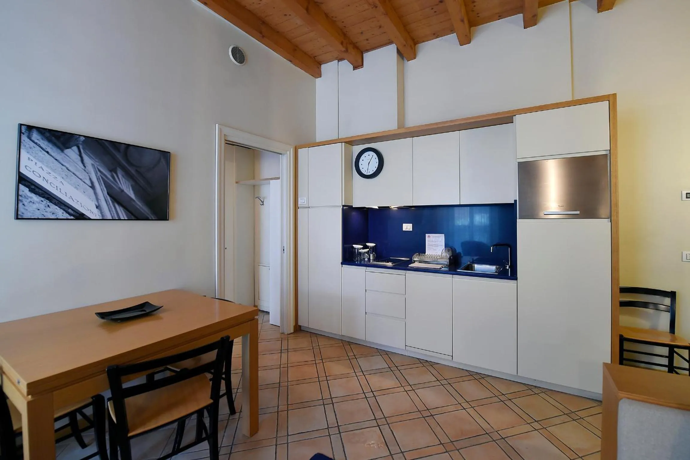 Kitchen or kitchenette in Ascanio Sforza - Suites & Apartments