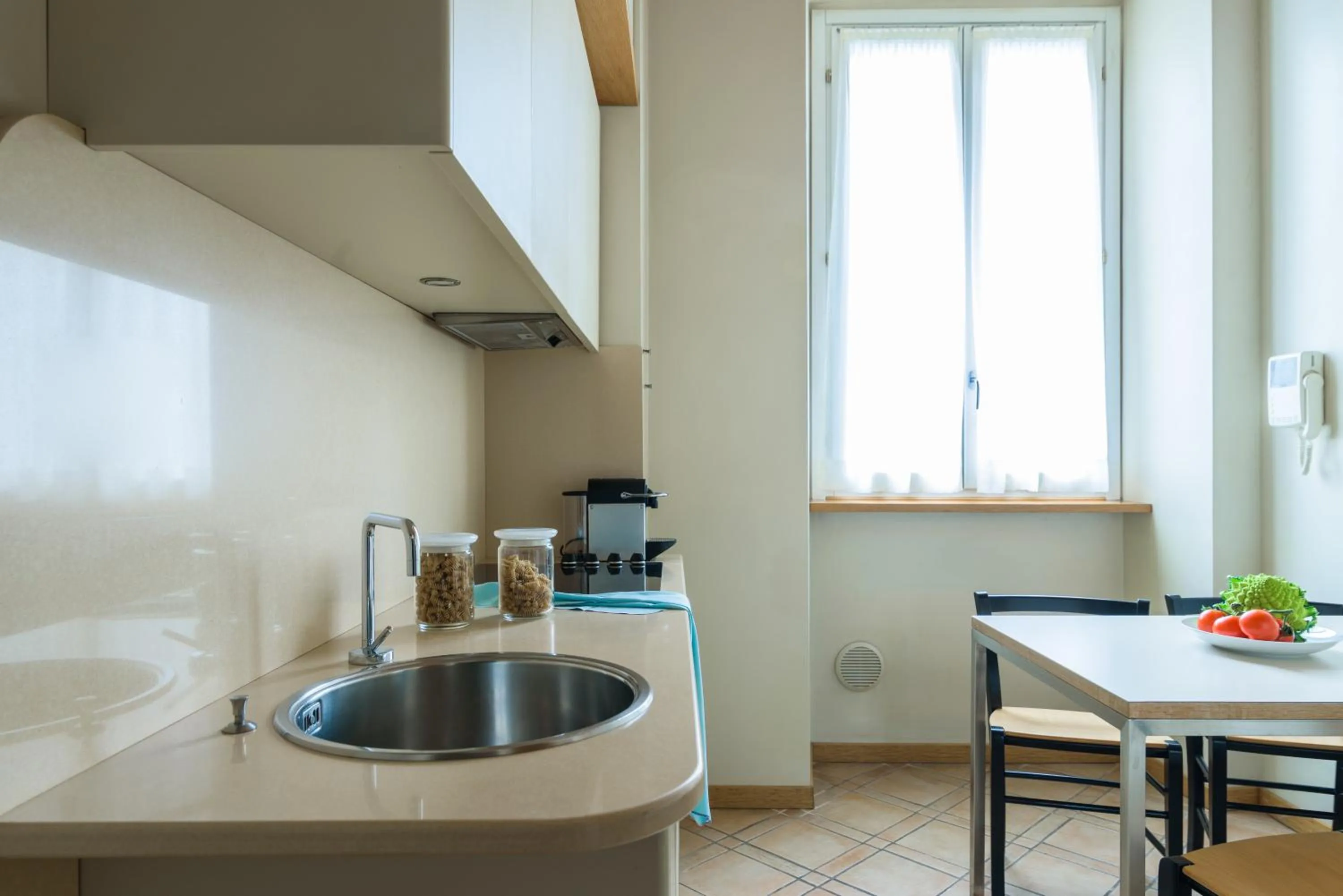 Kitchen or kitchenette in Ascanio Sforza - Suites & Apartments