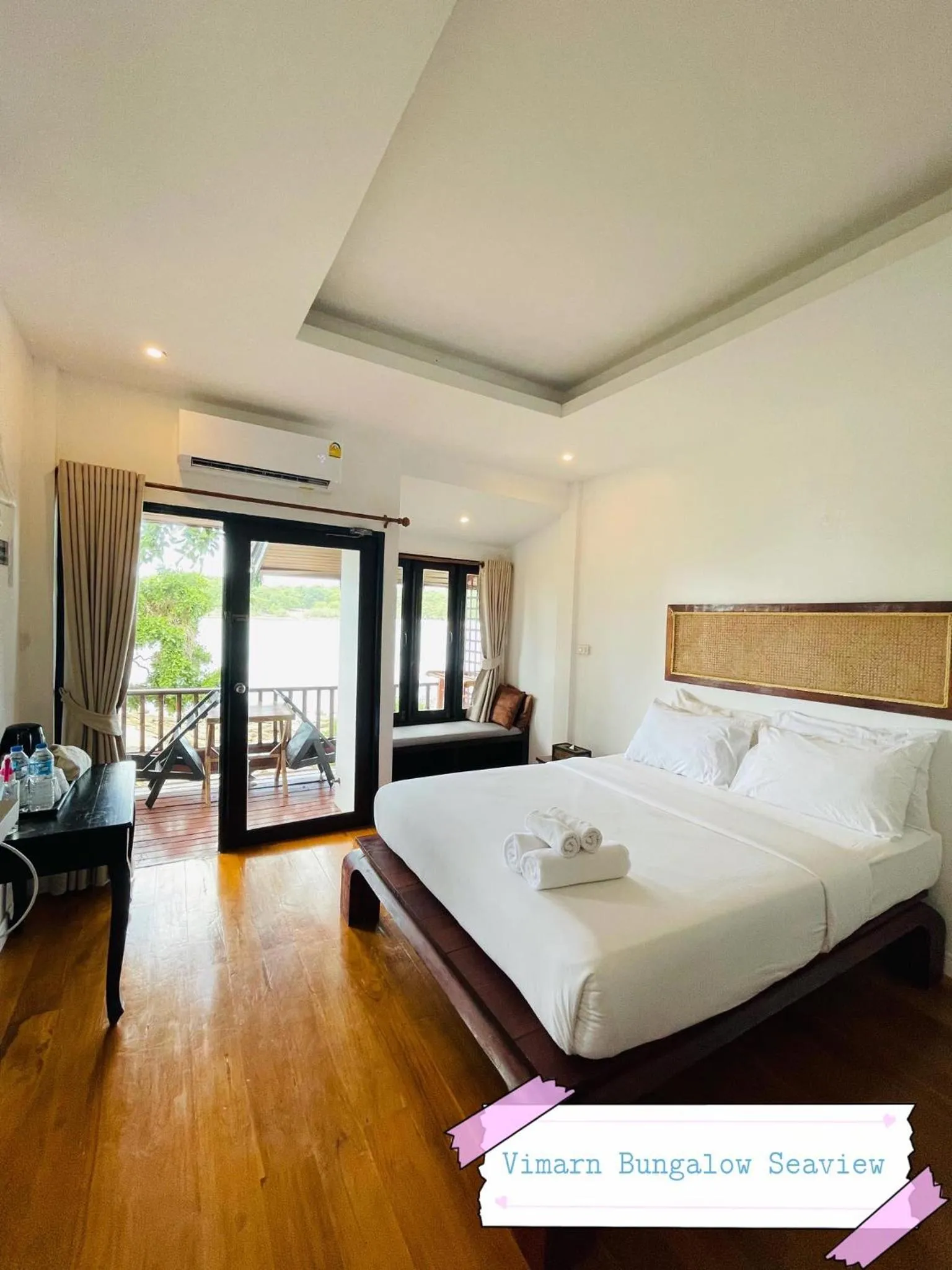 Bed in Vimarn Samed Resort