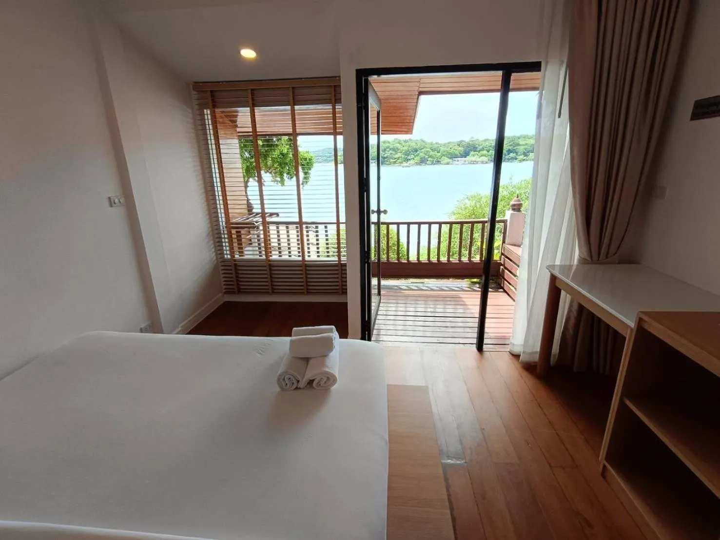 Bed in Vimarn Samed Resort