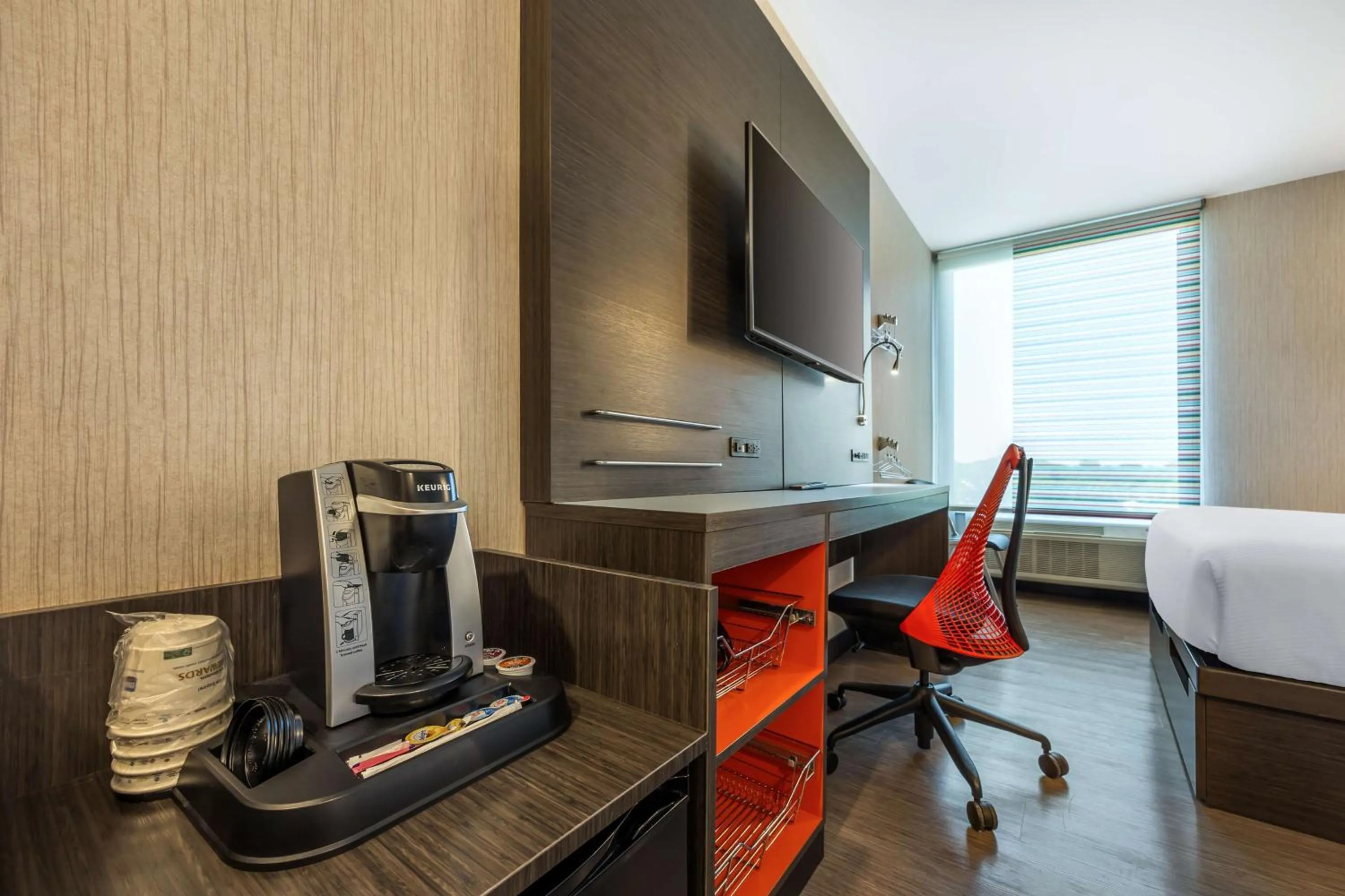 Bedroom, Bed in Vīb Best Western Springfield