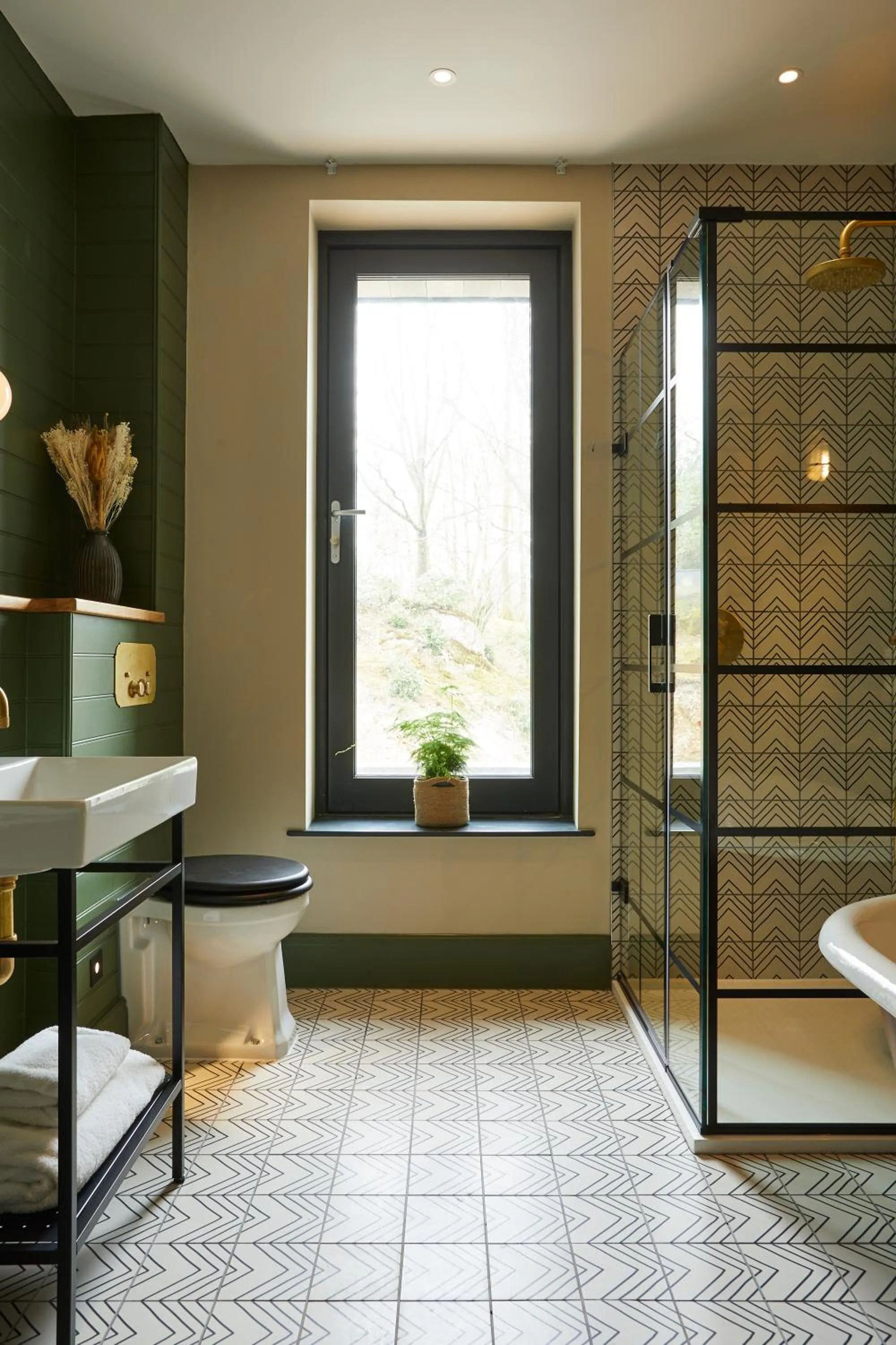 Shower in Rothay Manor Hotel