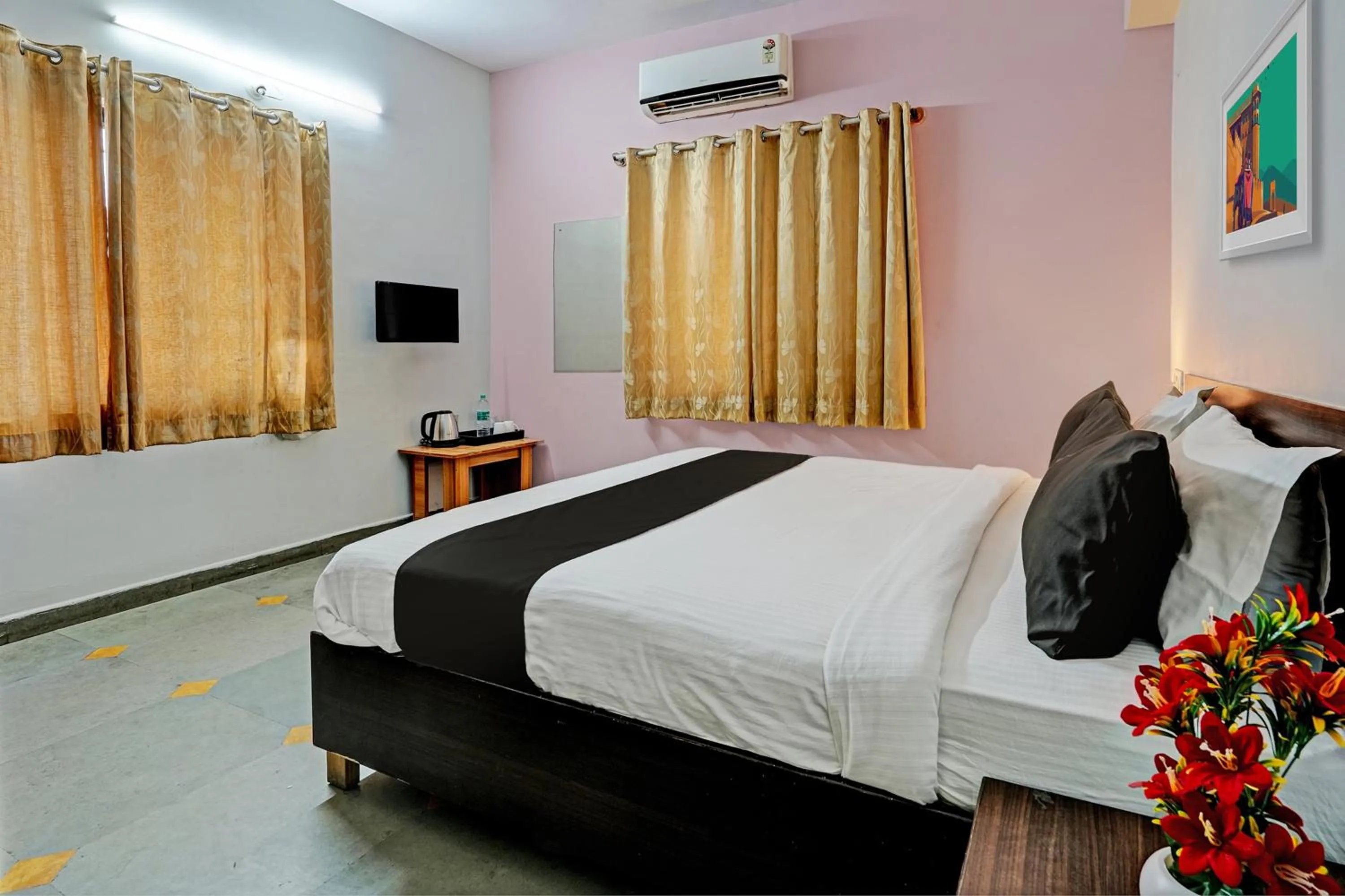 Bedroom in Hotel O Skylark Service Apartment