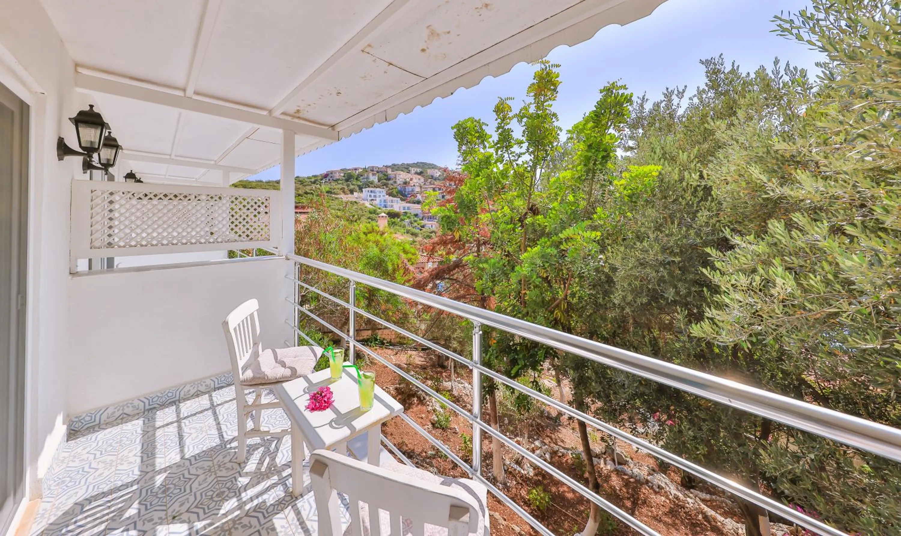 Balcony/Terrace in Arpia Hotel