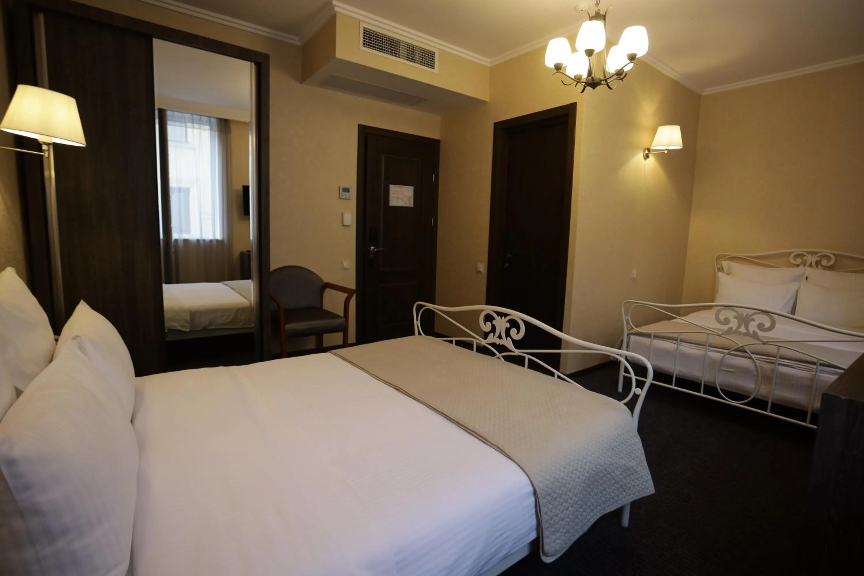 Bed in Redline Hotel