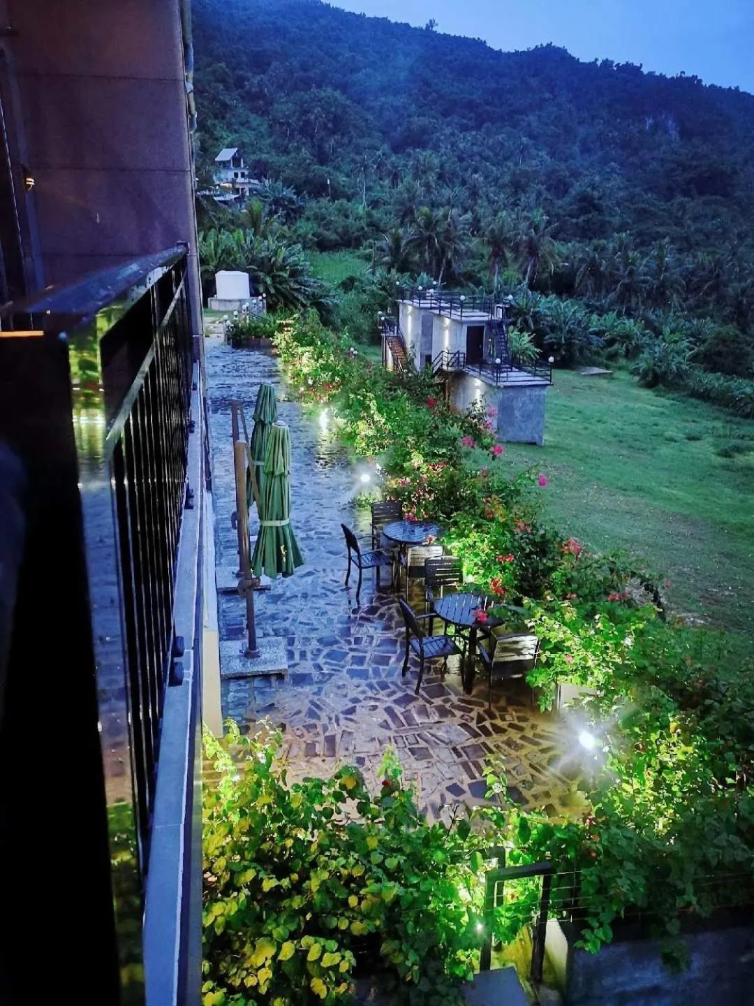 Garden in Saipan Skyline Designers Hotel