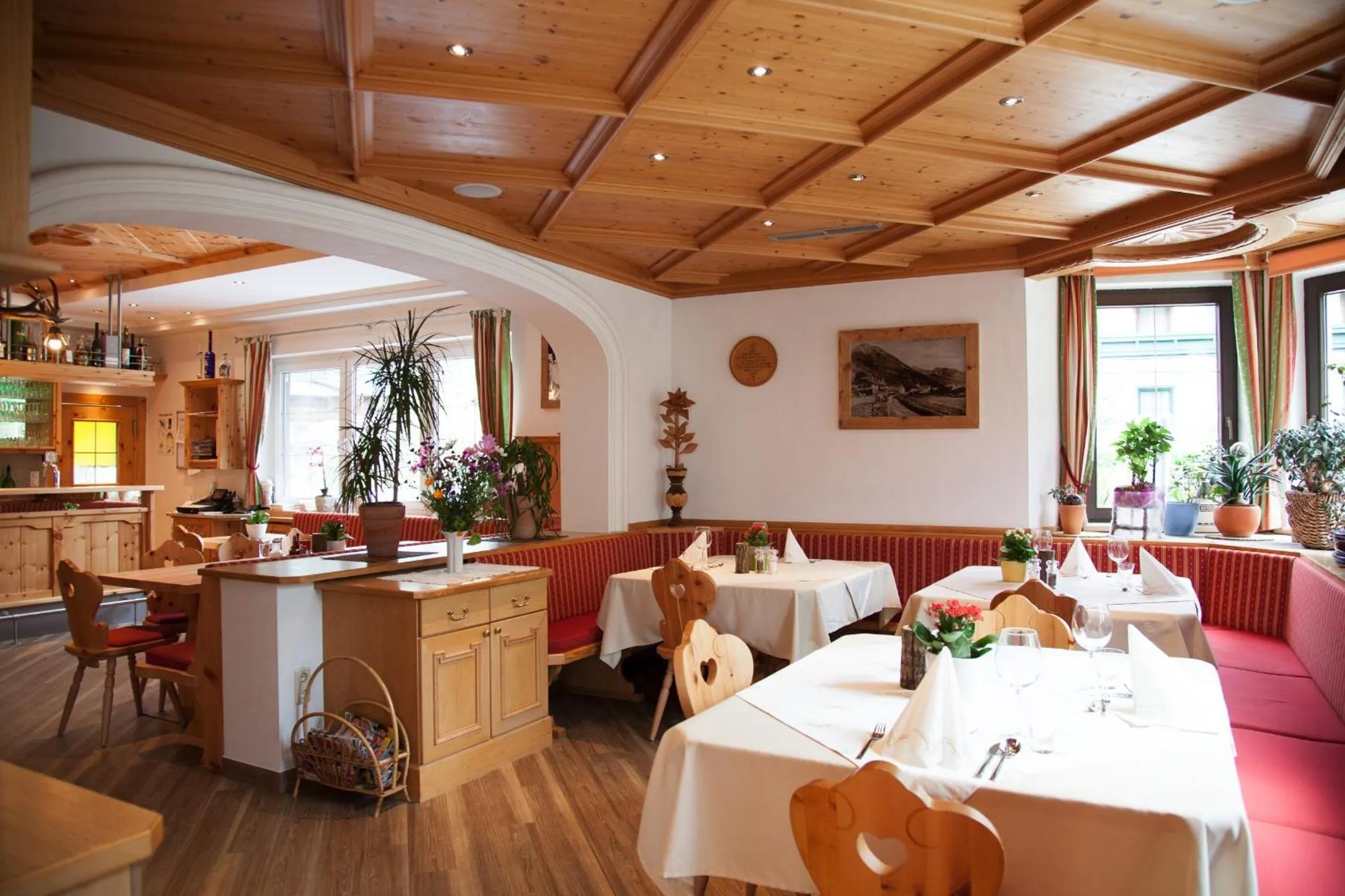 Restaurant/places to eat in Hotel Ennskraxblick