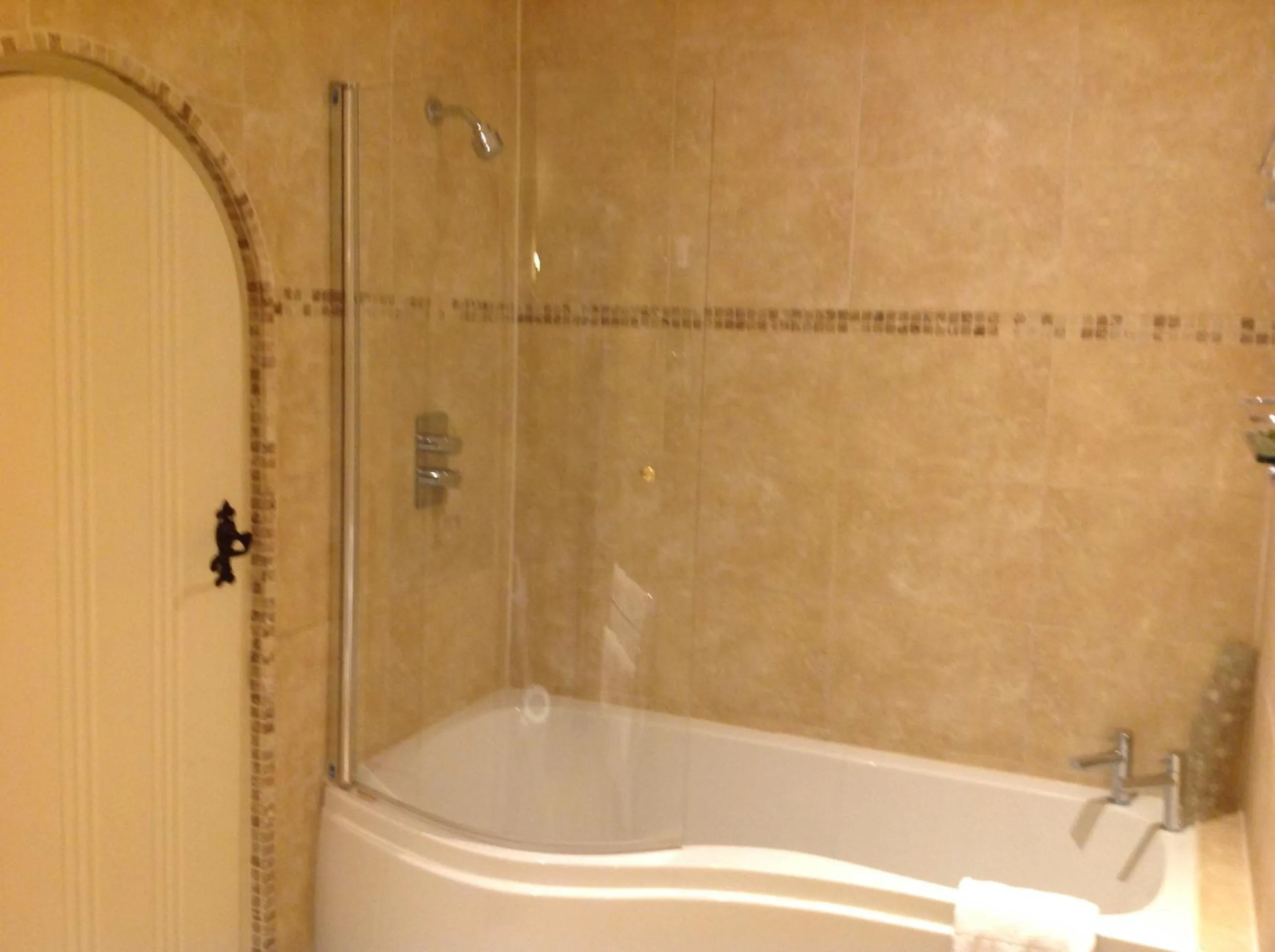 Bathroom in Felbrigg Lodge Bed And Breakfast