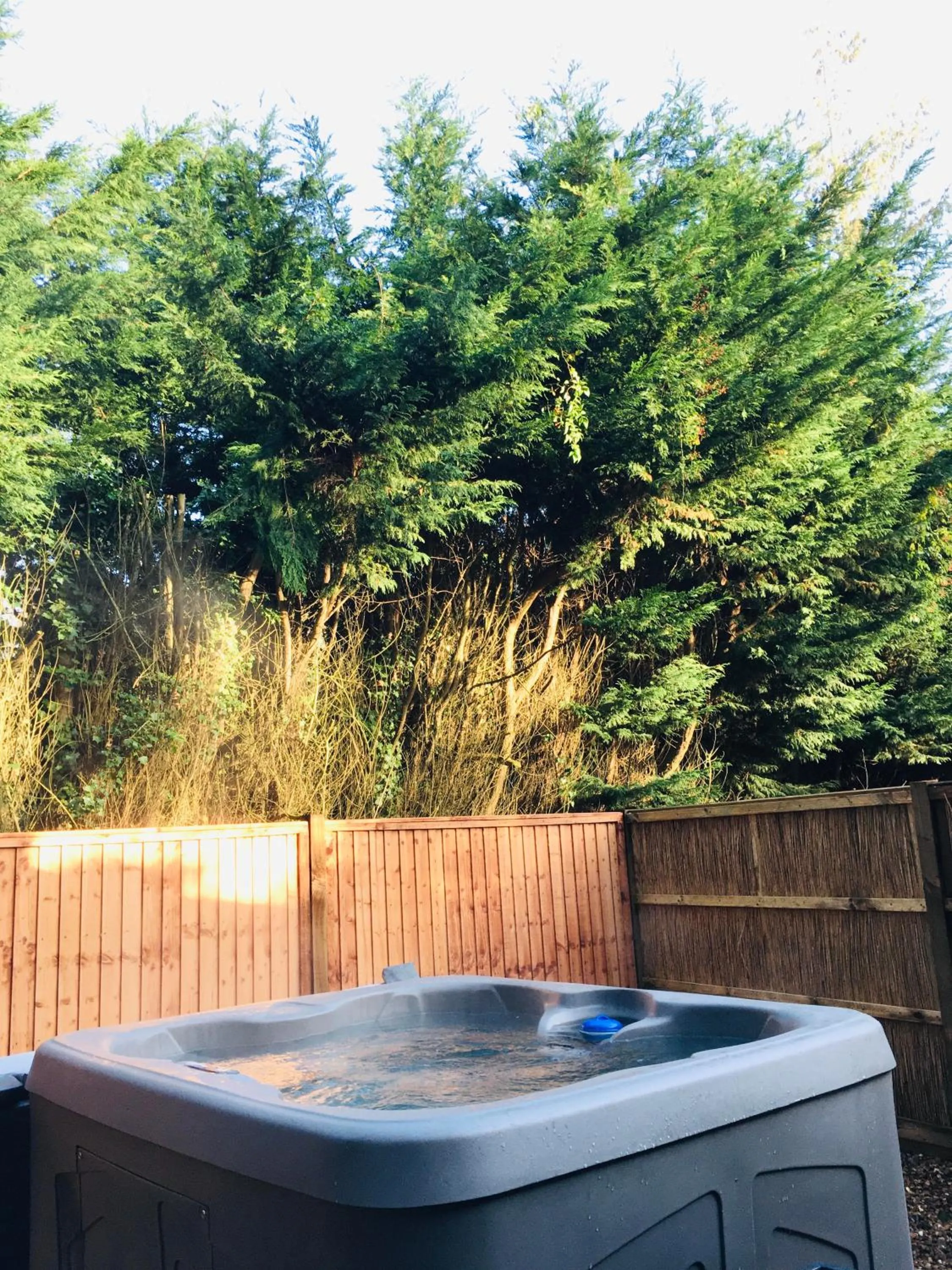 Hot Tub in Felbrigg Lodge Bed And Breakfast