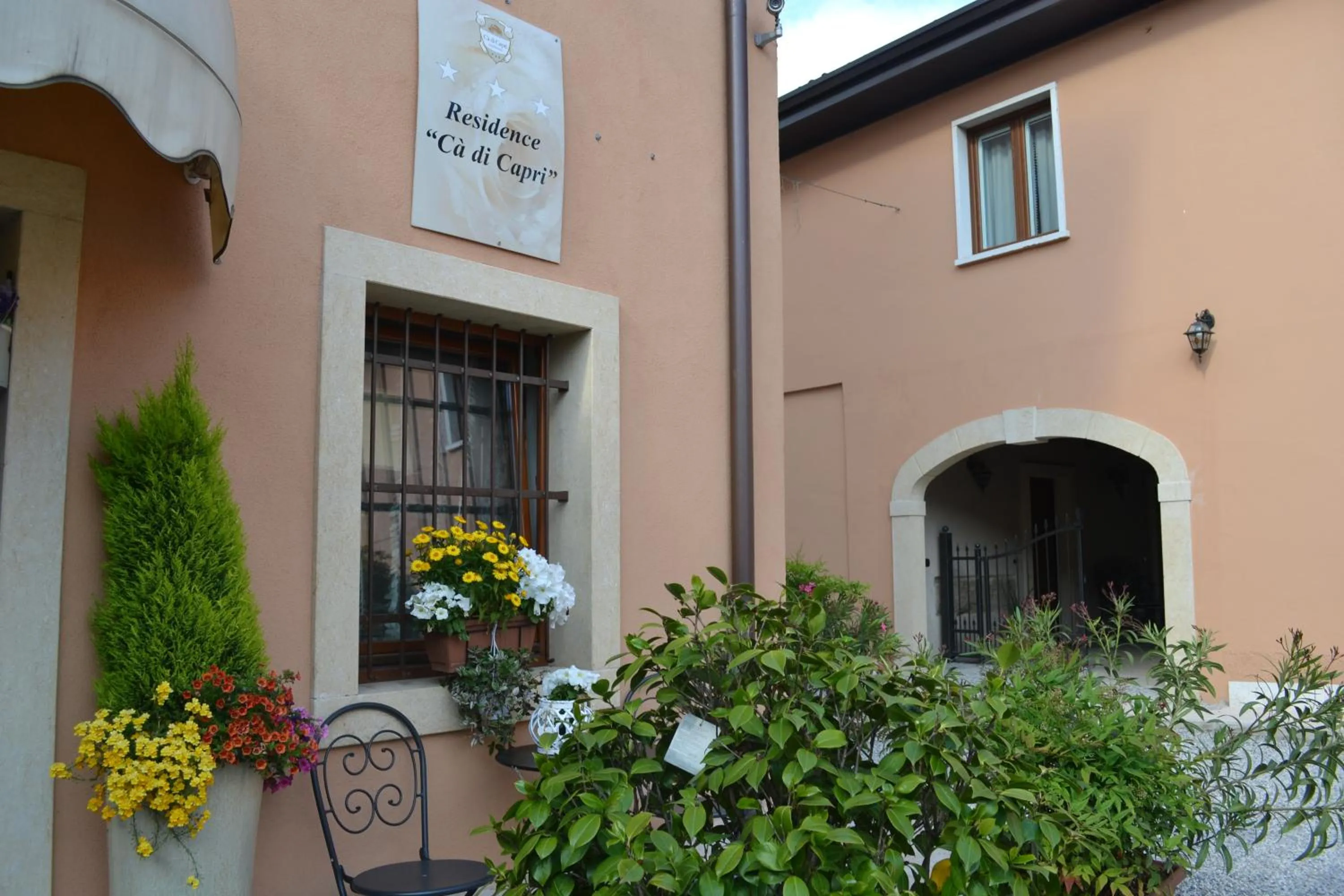 Facade/entrance in Residence Cà di Capri