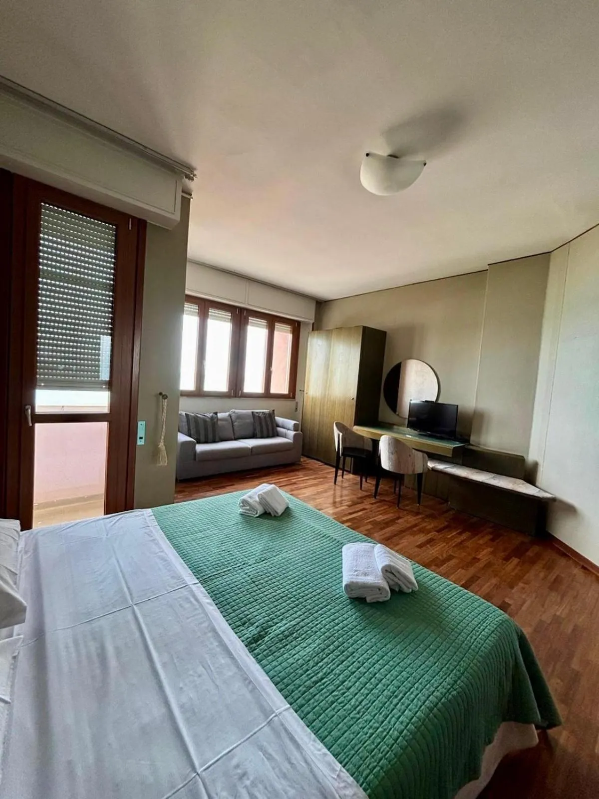 Bedroom in Nouvel Hotel Des Bains