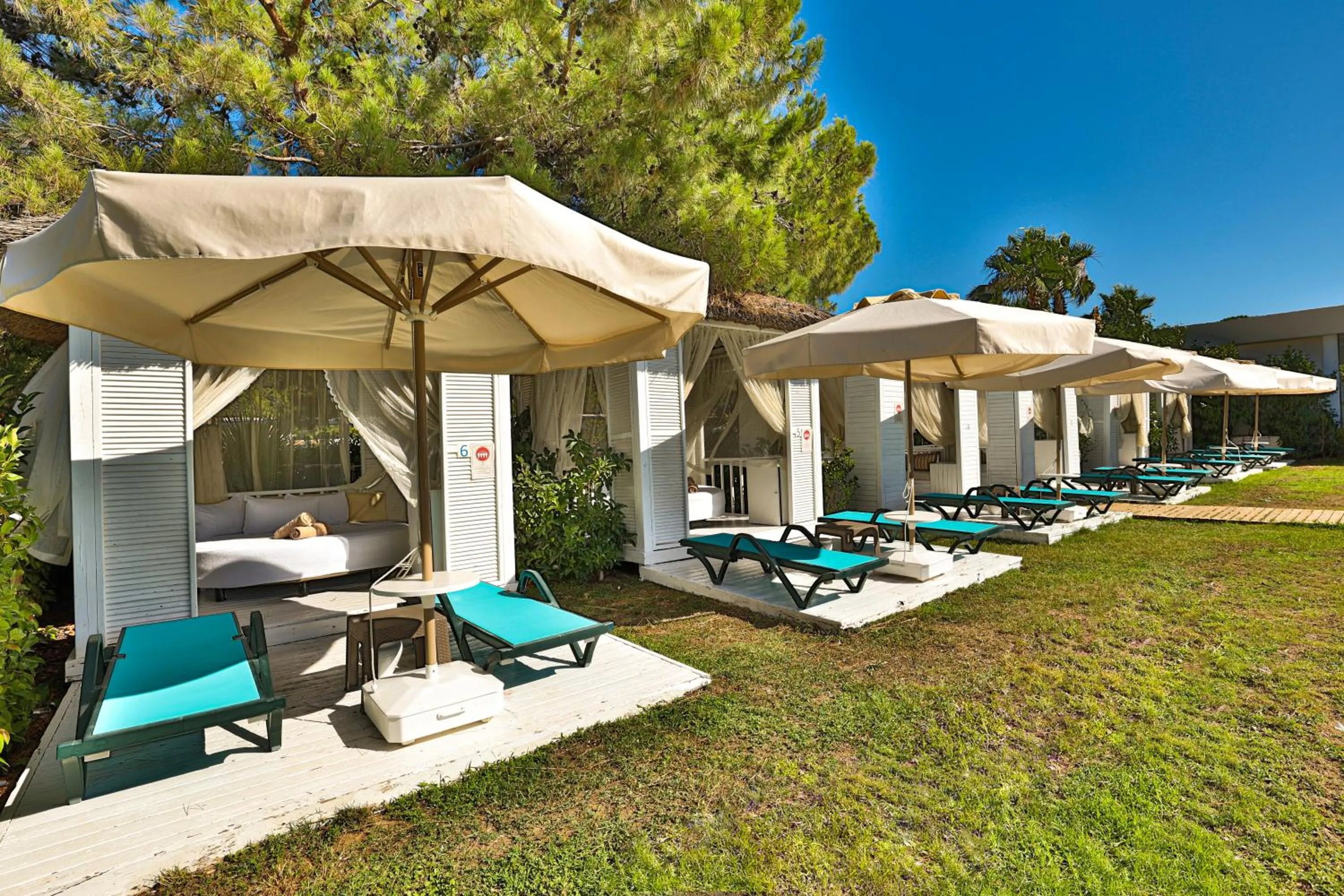 Property building in Crystal Prestige Elite