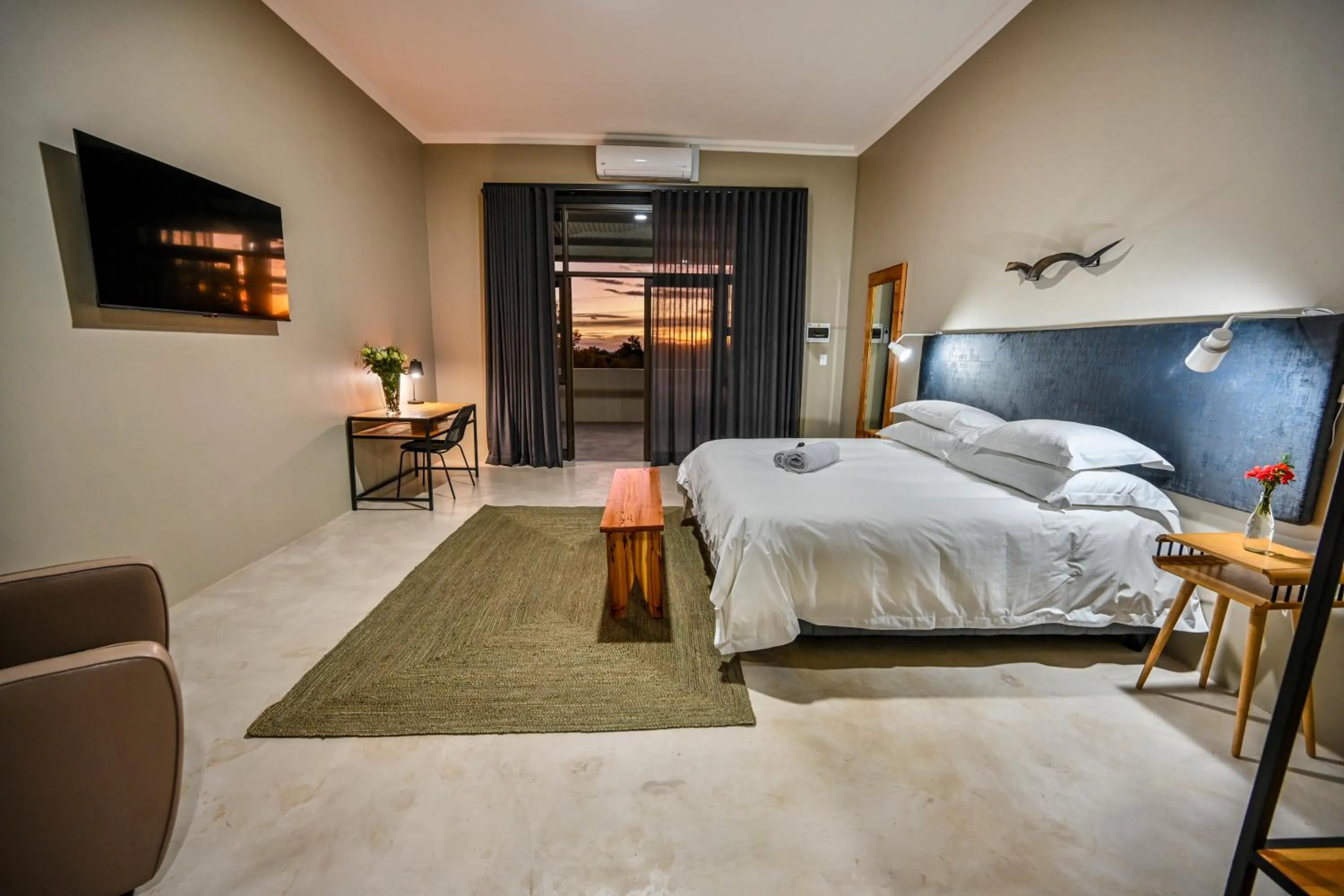 Bed in Blue Rain Guest House