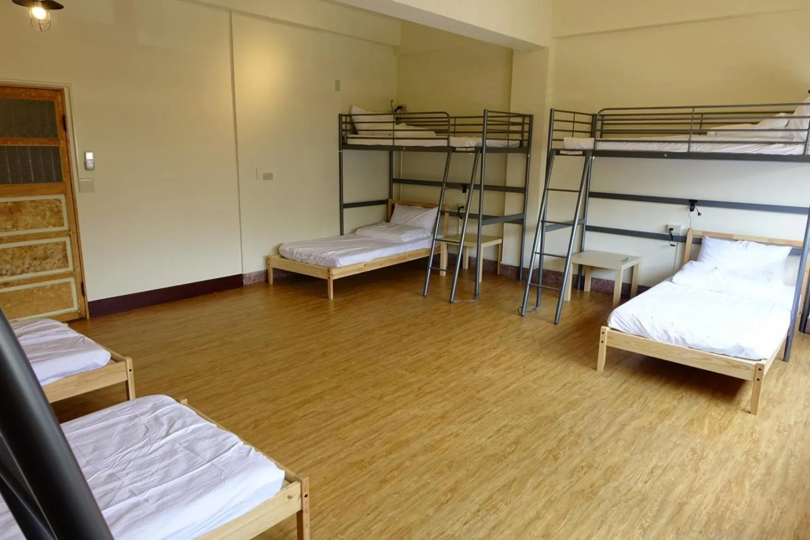 Bed in Chiayi Petite Hostel