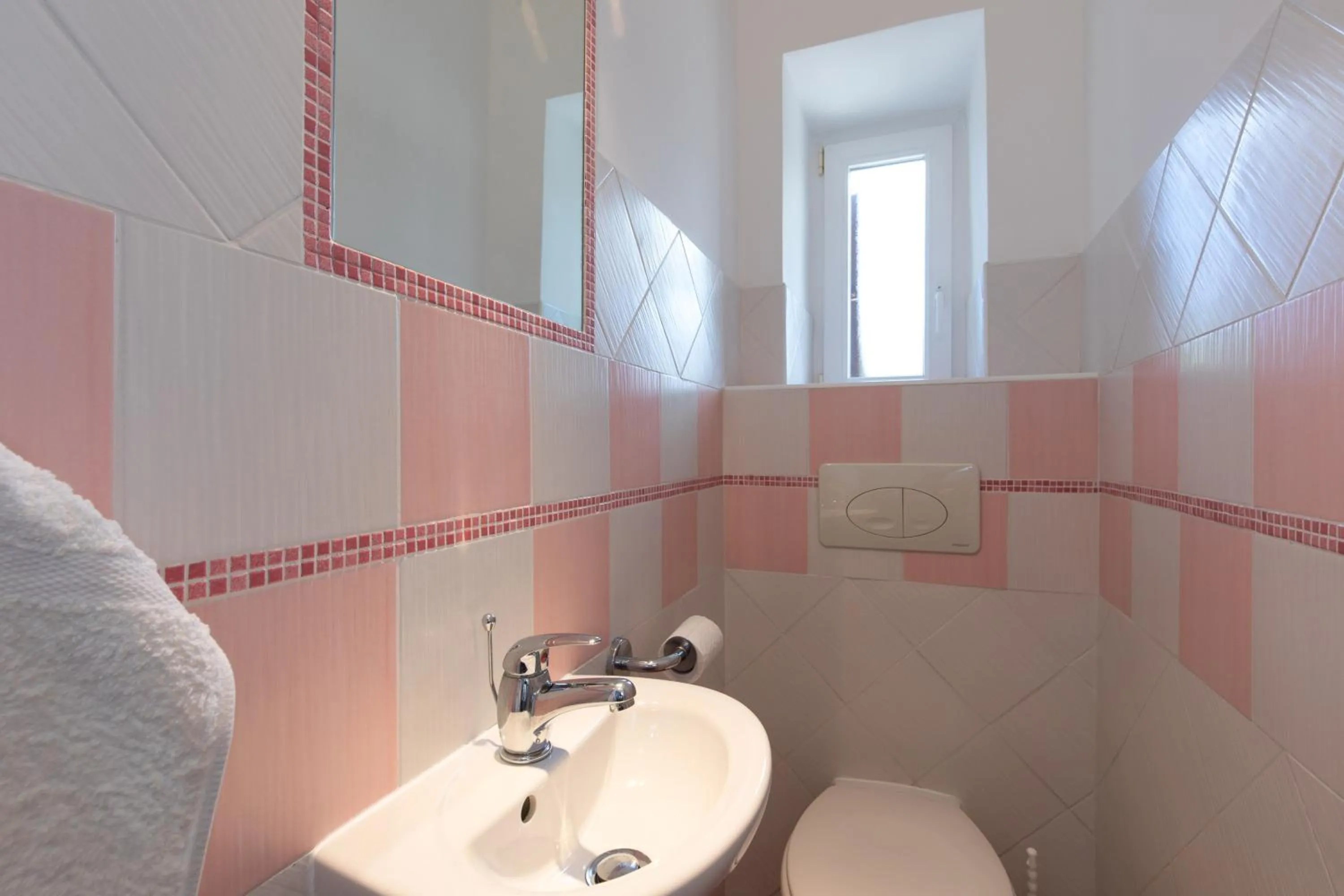 Toilet in Apartments Ivona