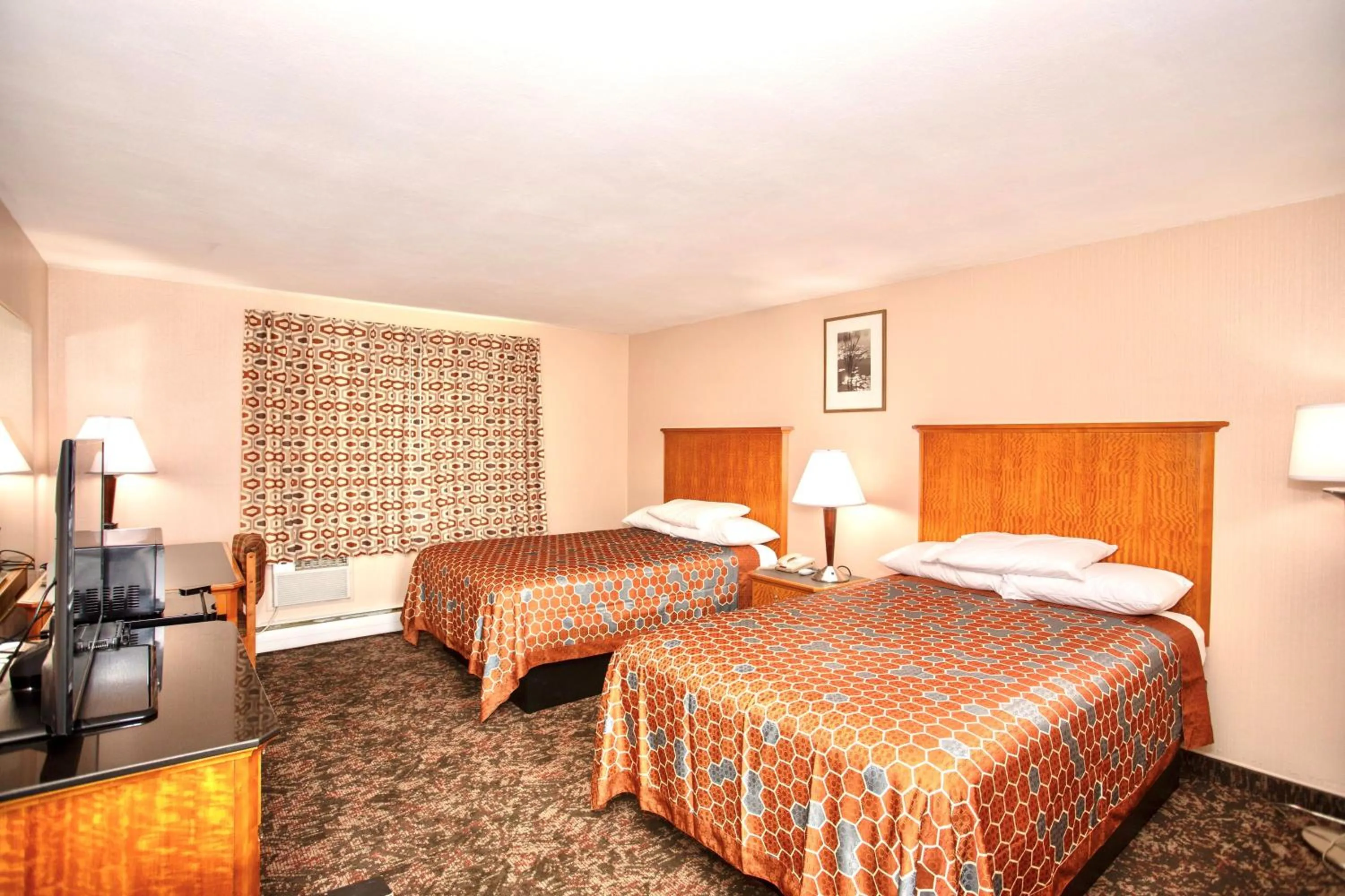 Photo of the whole room, Bed in Budget Inn Cicero