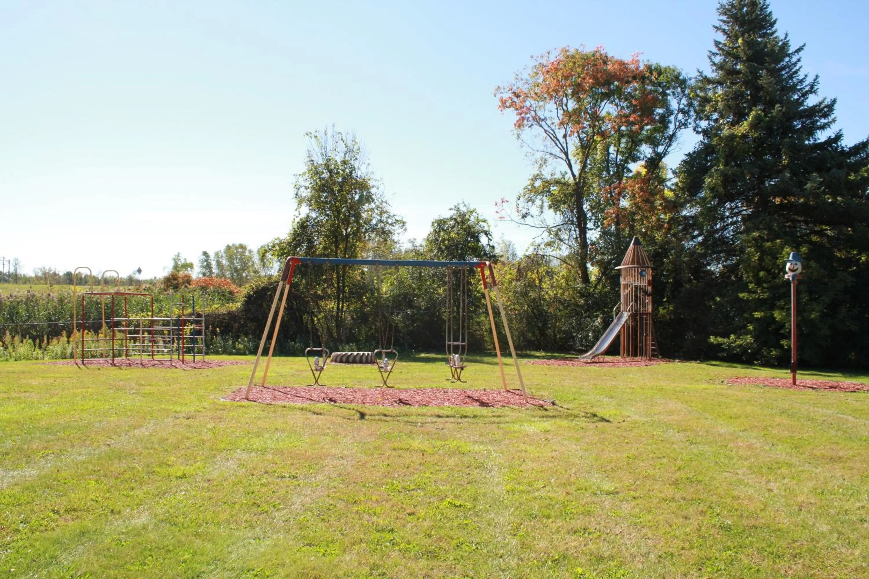 Children play ground in Budget Inn Cicero