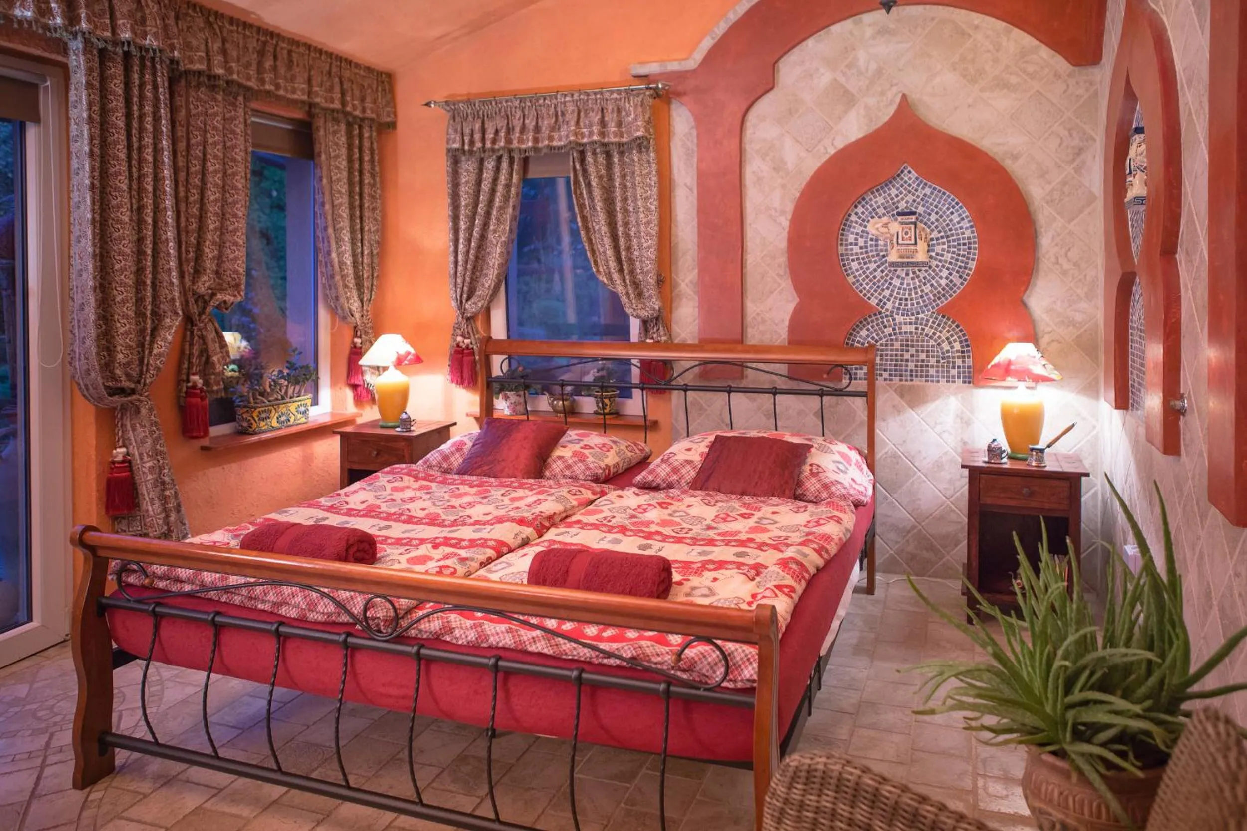 Bedroom, Bed in Green Park Villa