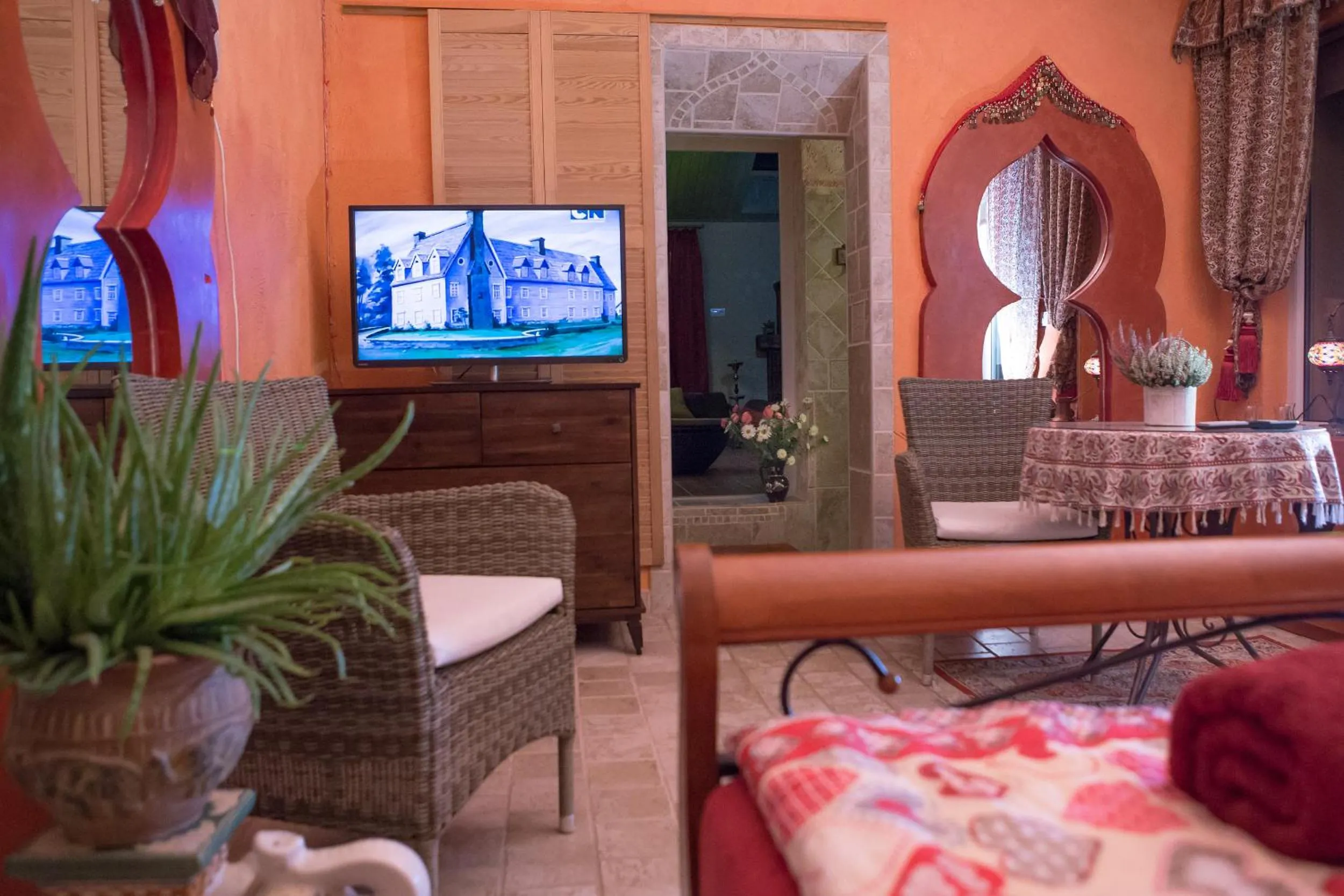 Bed in Green Park Villa