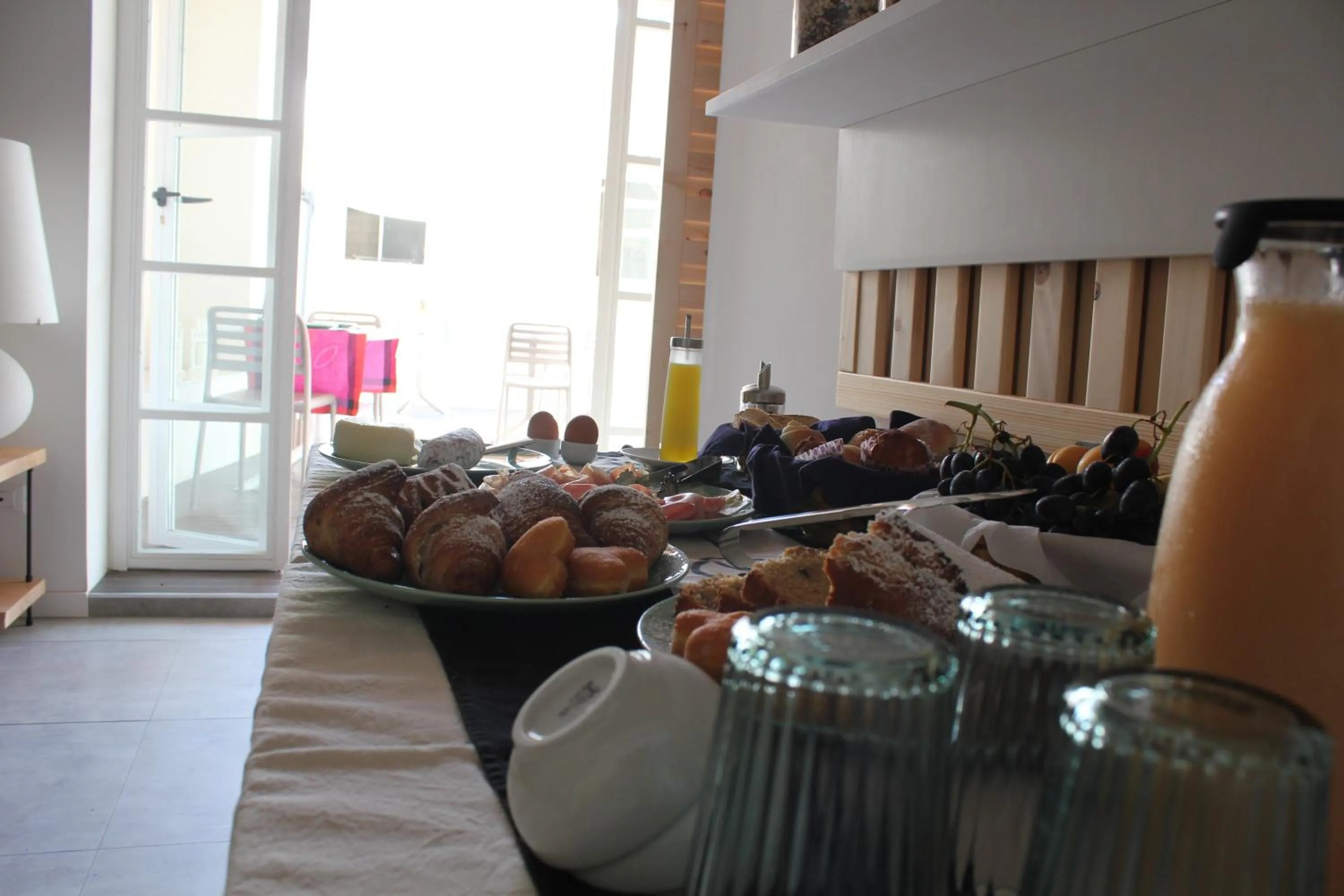 Buffet breakfast in B&B Da Peppa