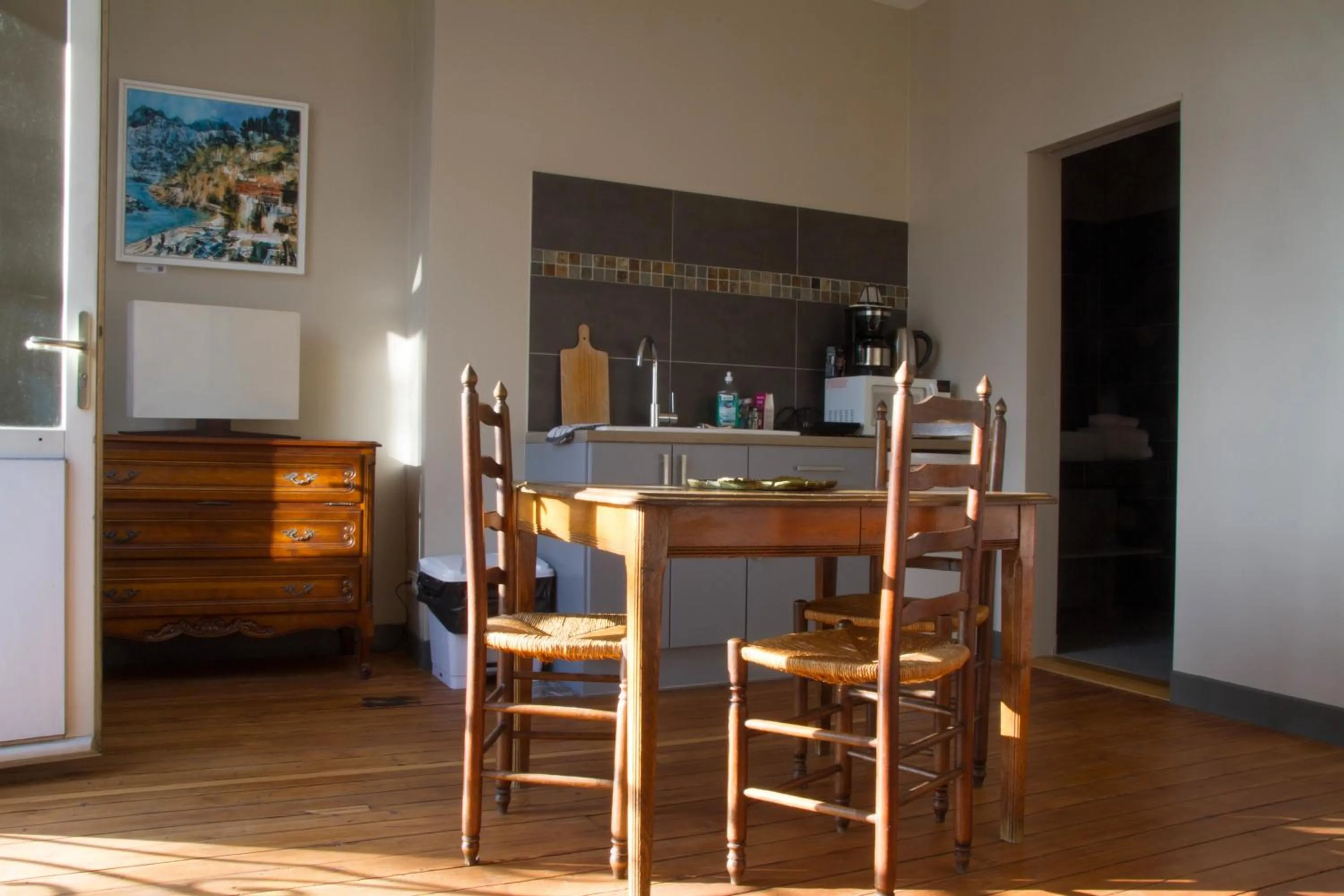 Coffee/tea facilities in The Nest