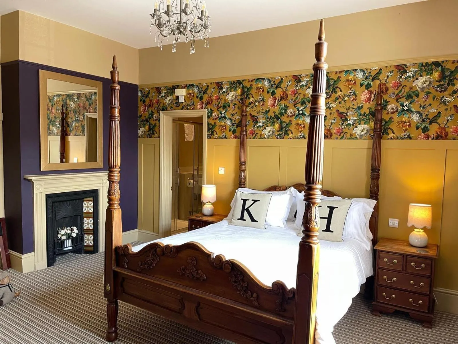 Bedroom, Bed in The King's Head