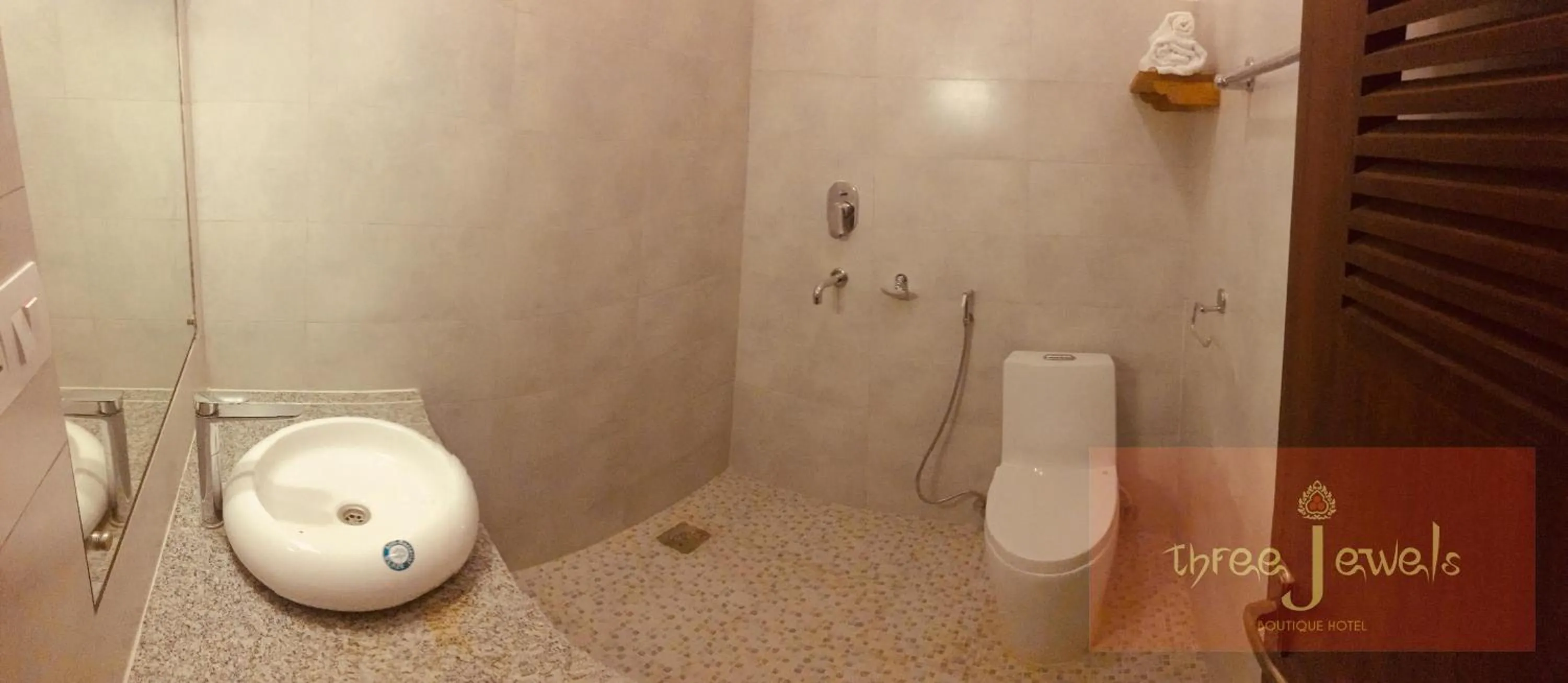 Bathroom in Three Jewels Boutique Hotel