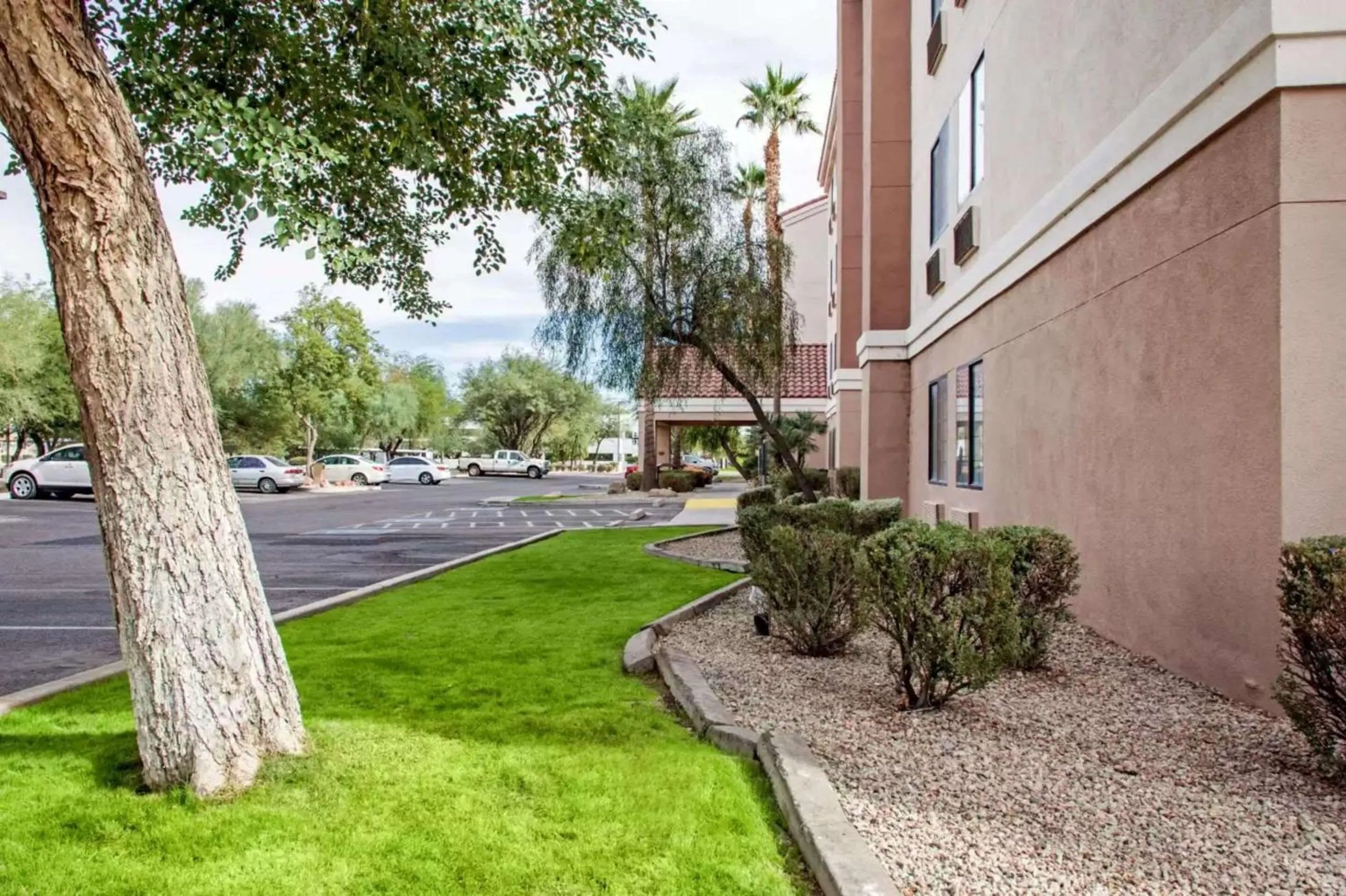 Property building in Comfort Inn Chandler - Phoenix South I-10