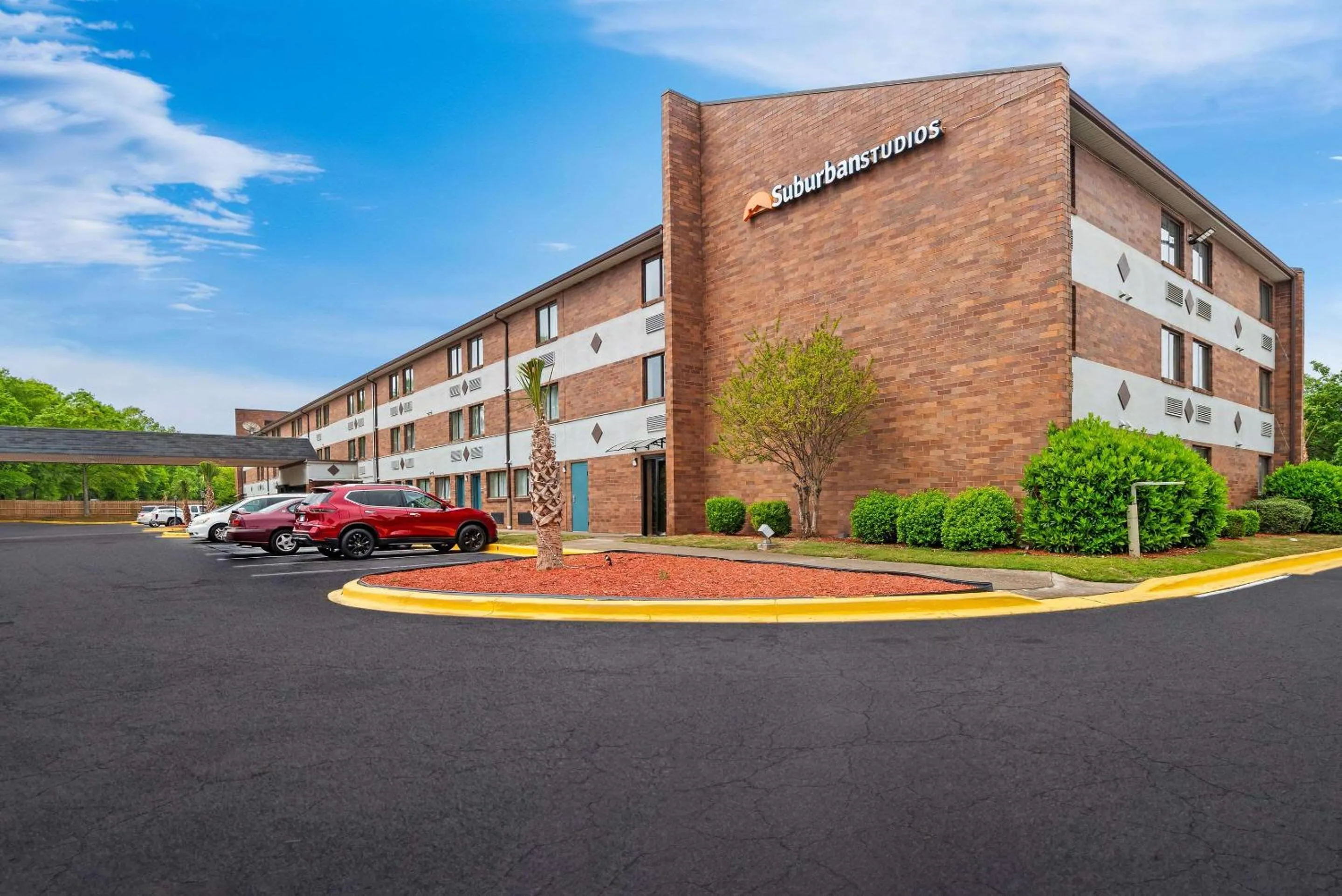 Property Building in Quality Inn & Suites Columbia