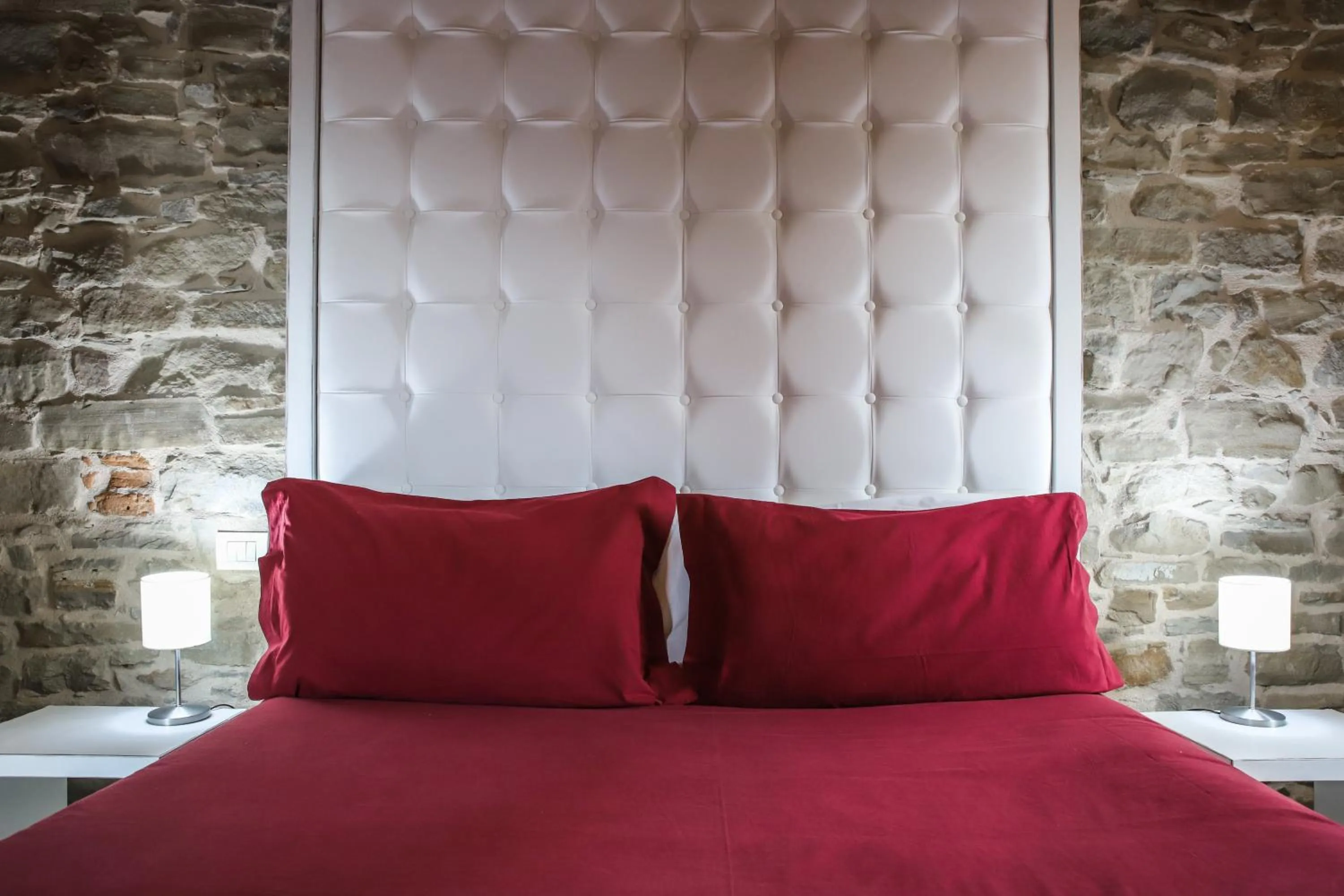 Bed in Albergo del Bramante