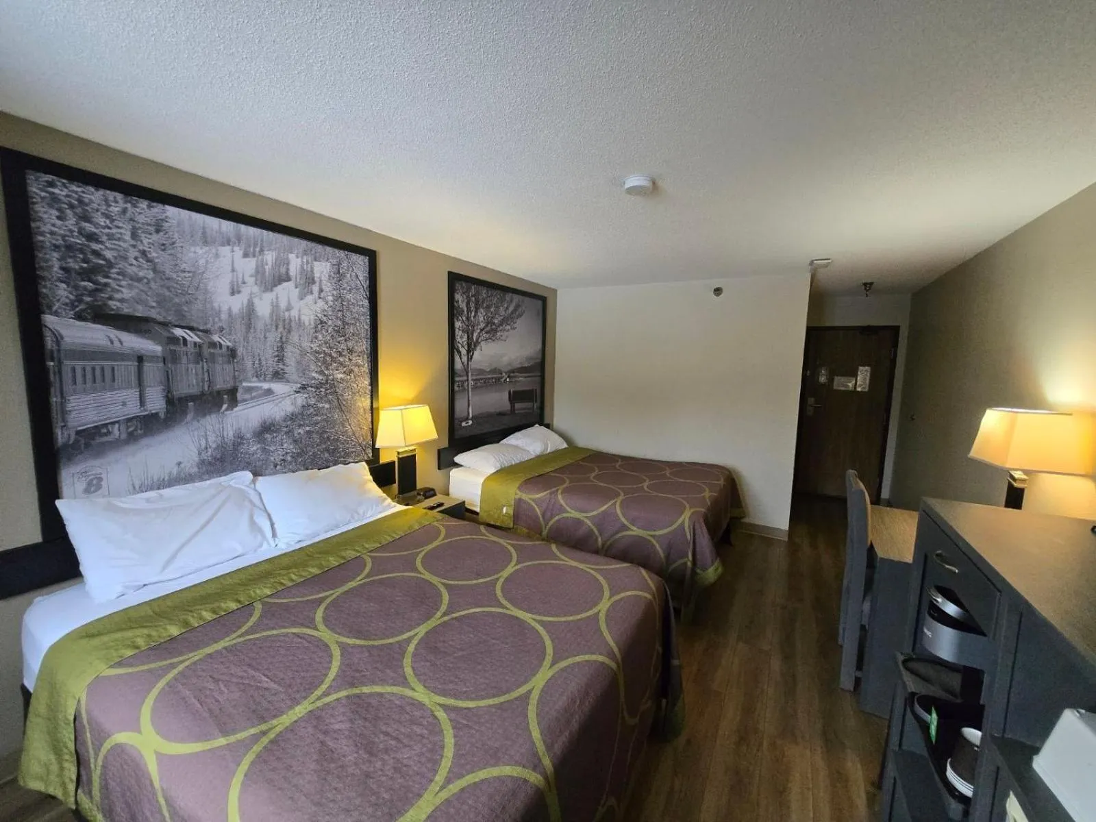 Bed in Super 8 by Wyndham Salmon Arm