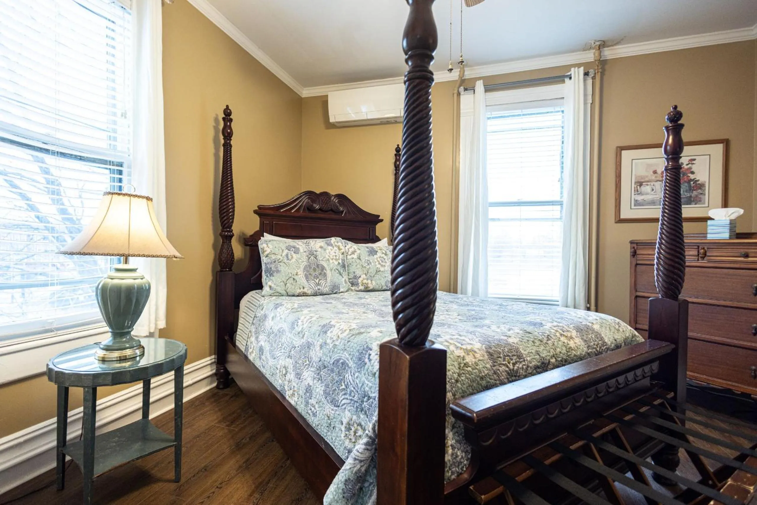 Bed in 1898 Waverly Inn