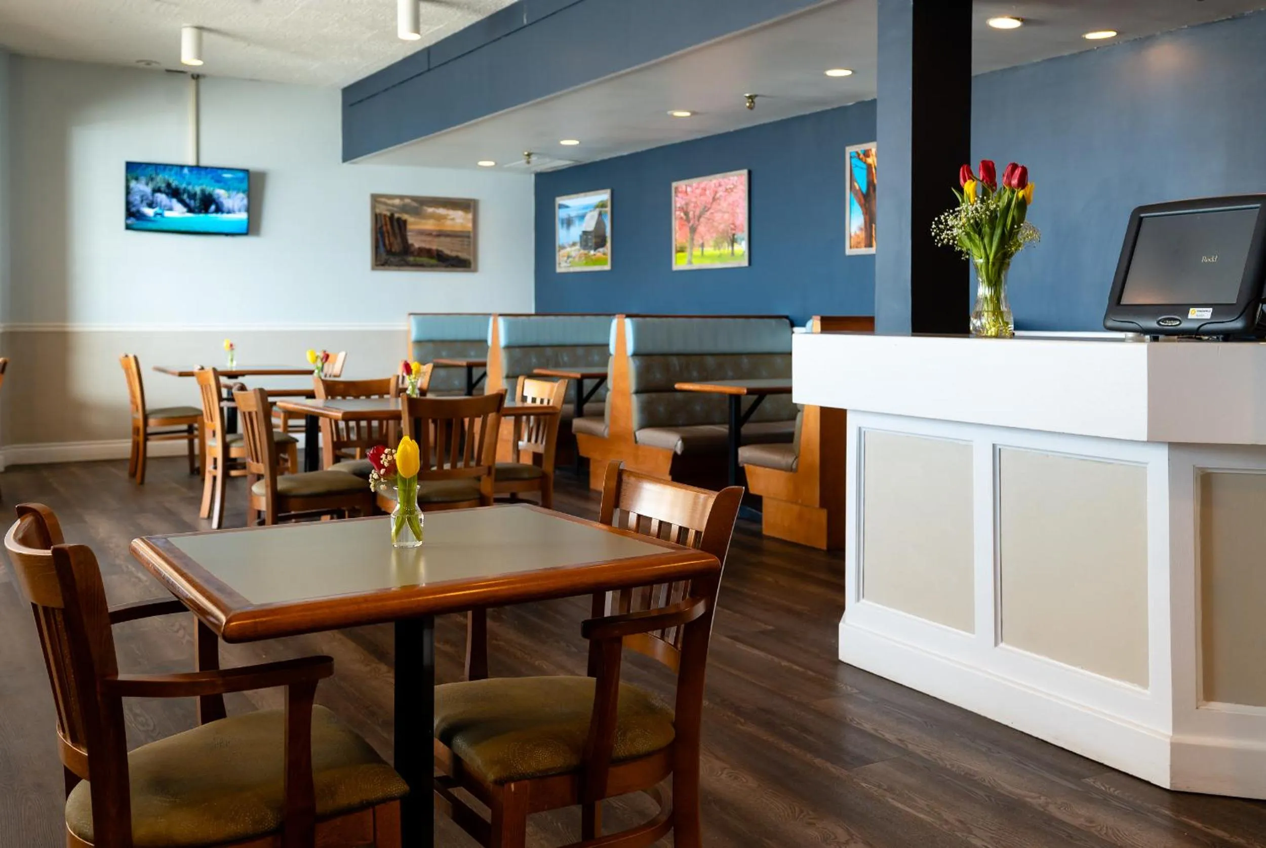 Restaurant/places to eat in Rodd Grand Yarmouth