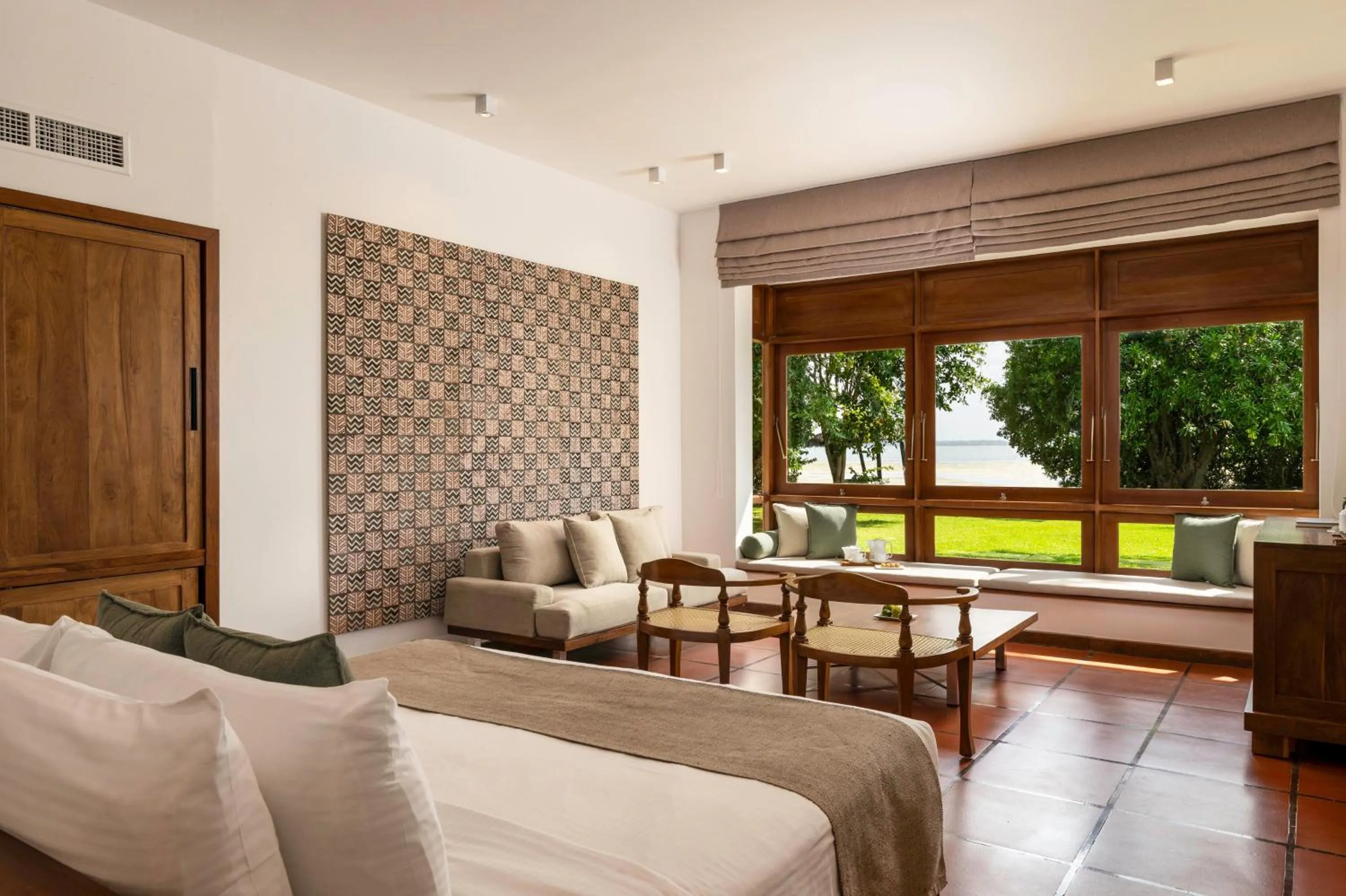 Bedroom in Jetwing Lagoon Wellness, A Luxury Reserve - Adults Only