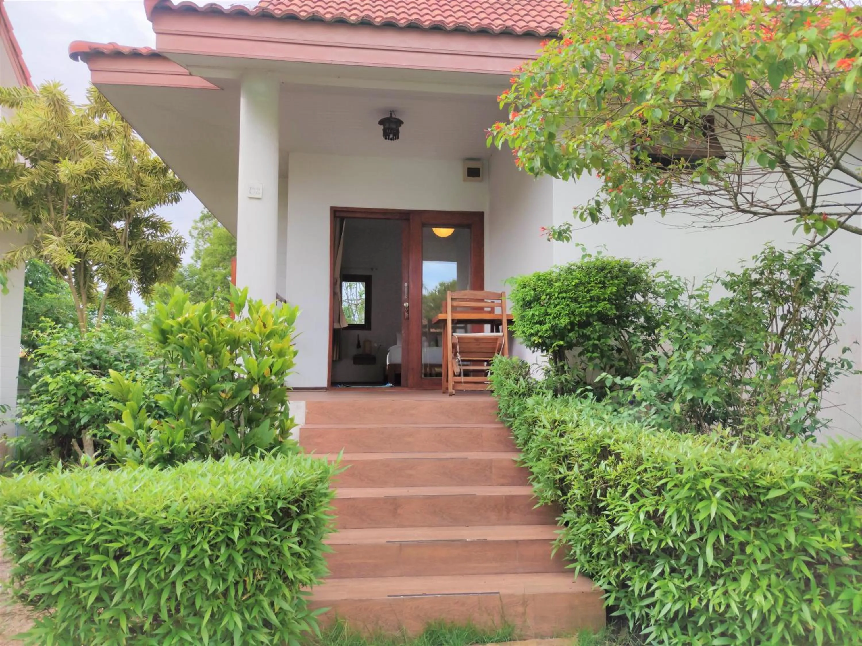 Armonia Village Resort and Spa