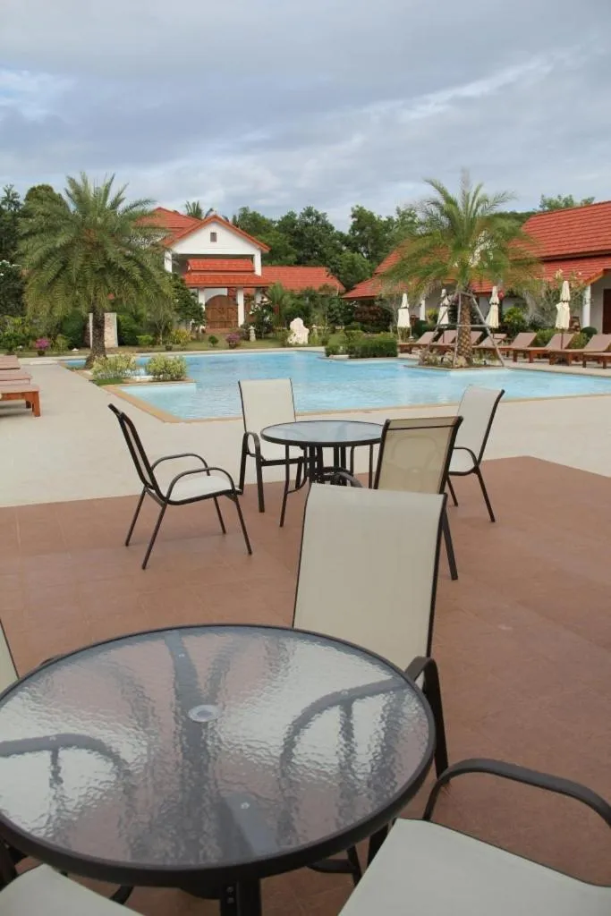 Restaurant/places to eat in Armonia Village Resort and Spa