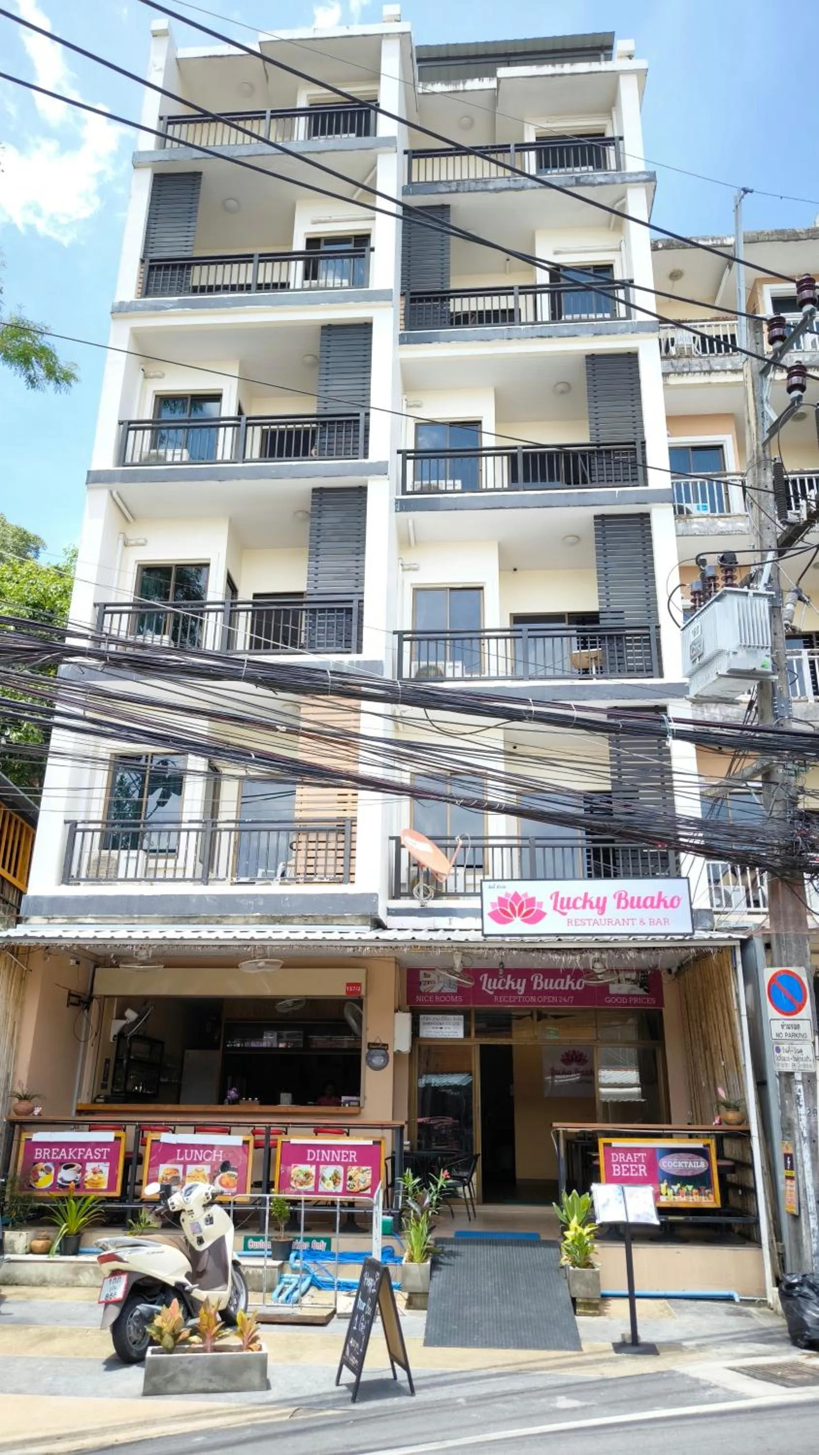 Property building in Lucky Buako Hotel Patong